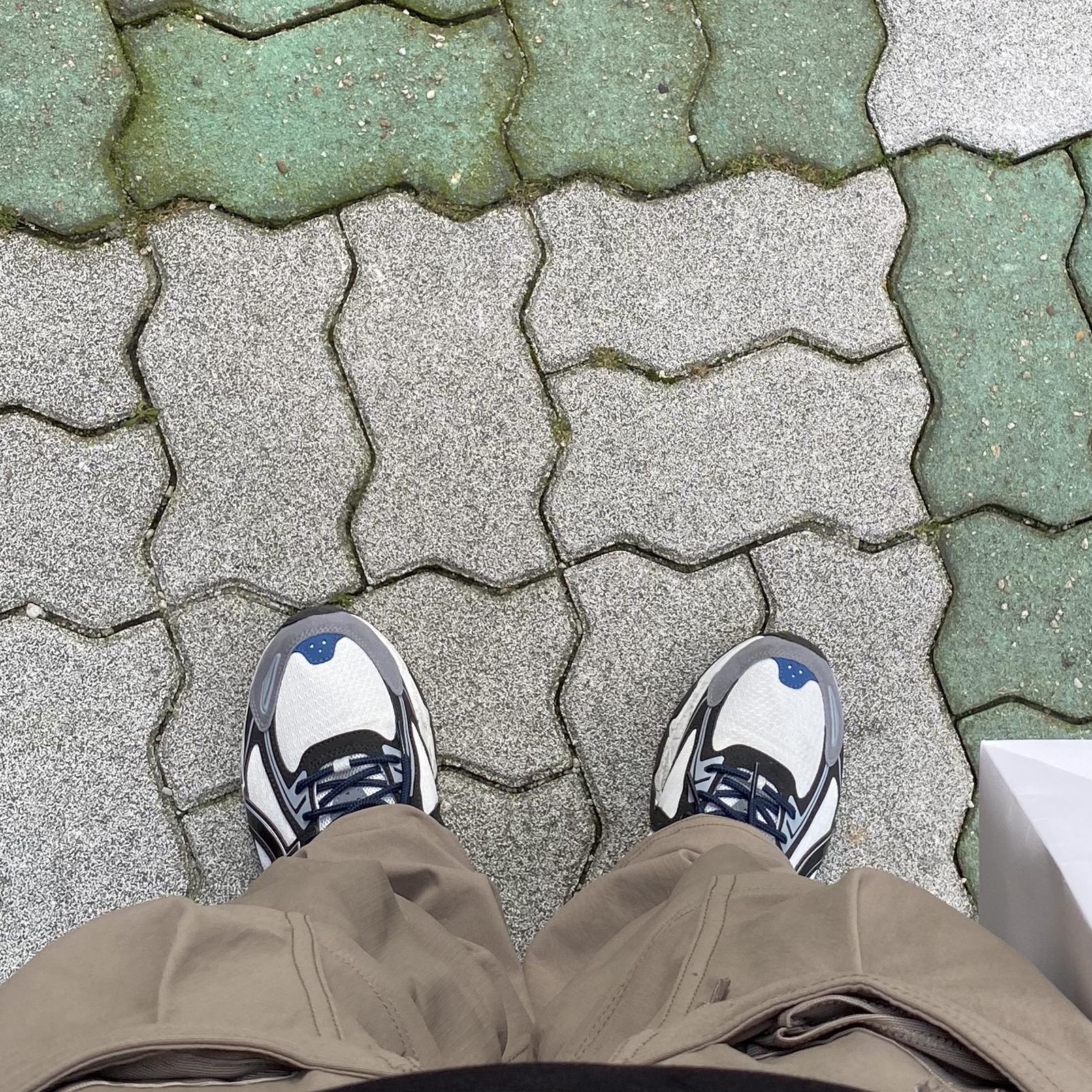 Asics Gel-Venture 6 SPS Glacier Grey 착용 스타일 - 1
