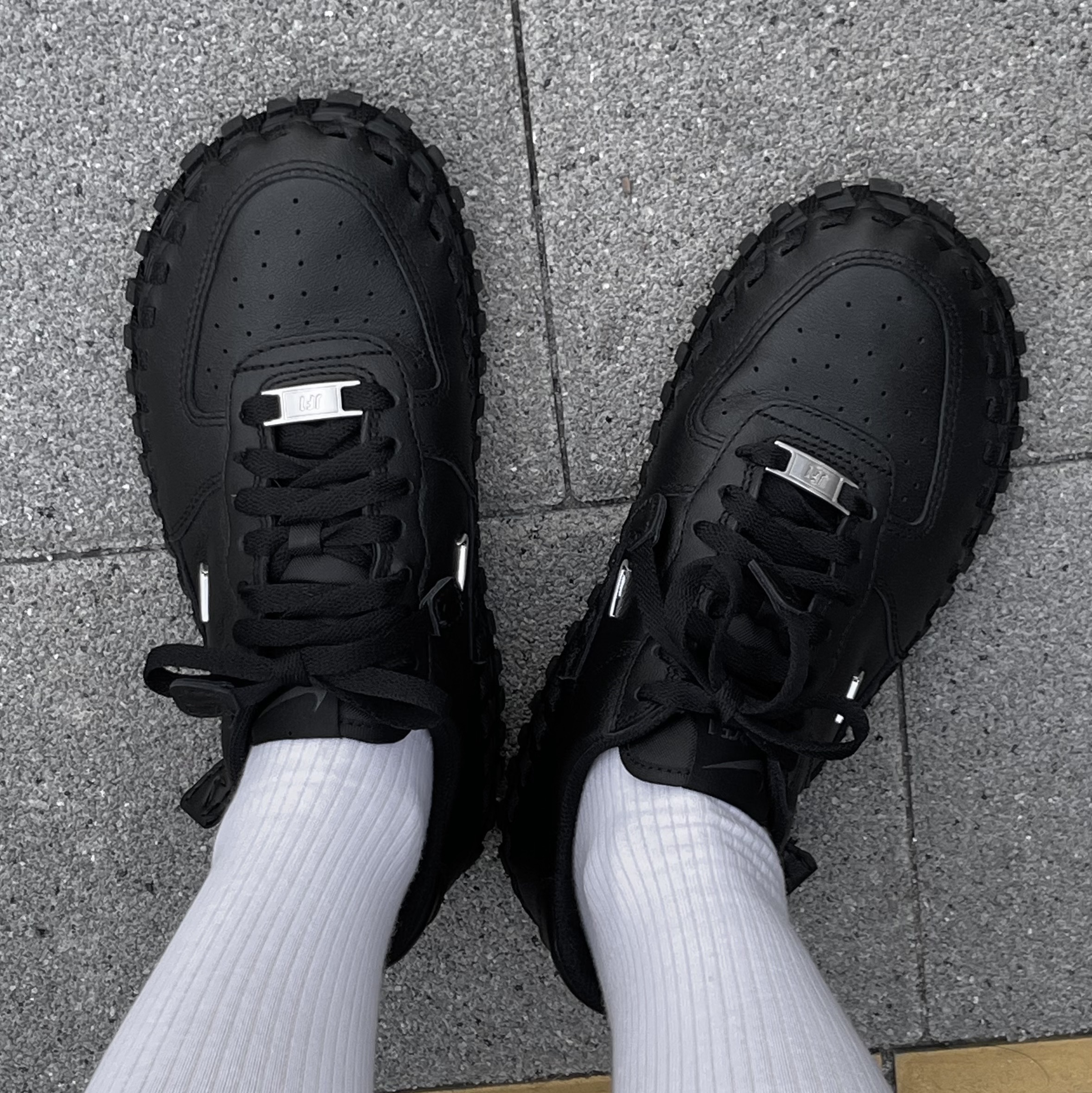 Nike x Jacquemus J Force 1 Low LX SP Black 착용 스타일