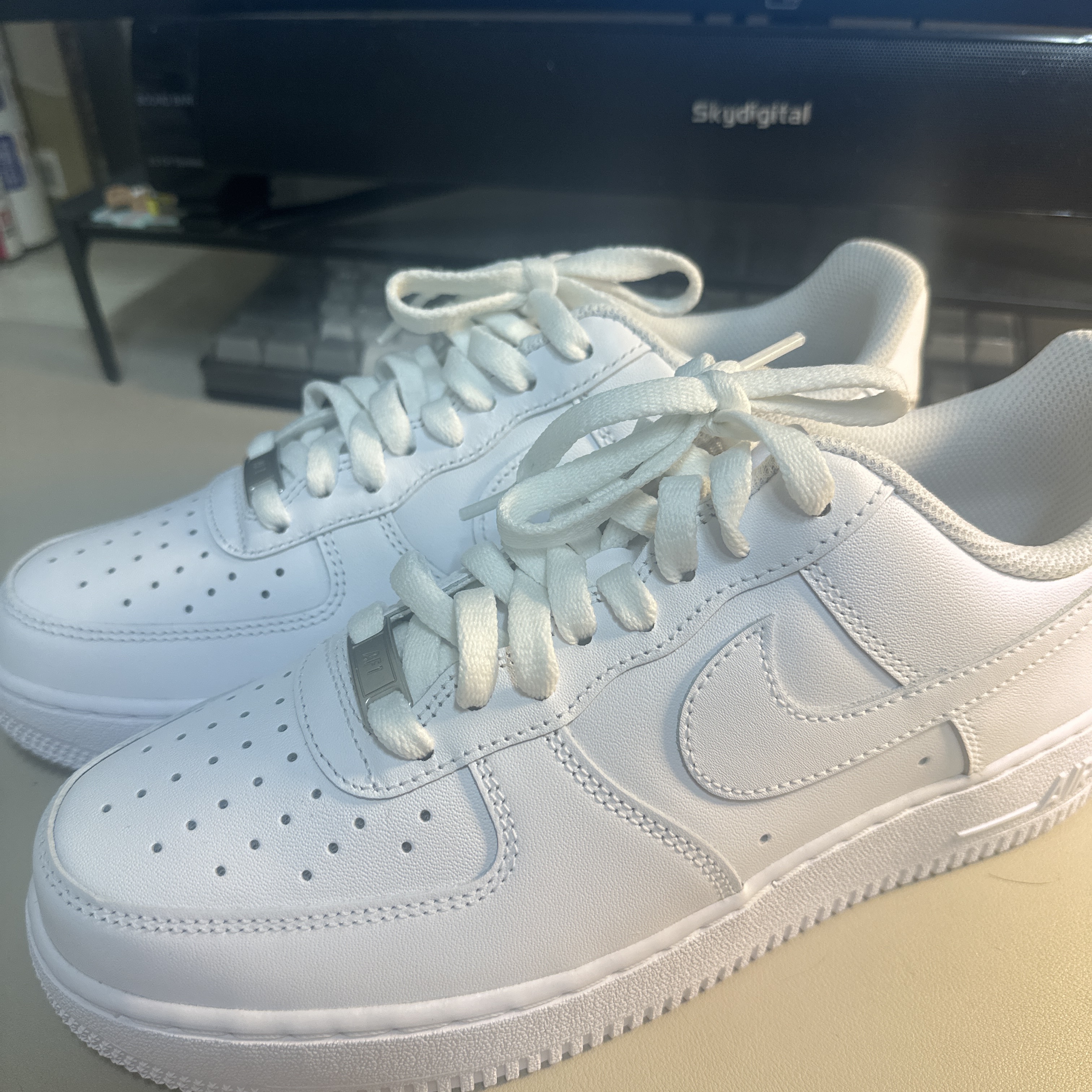 Nike Air Force 1 '07 Low White 착용 스타일