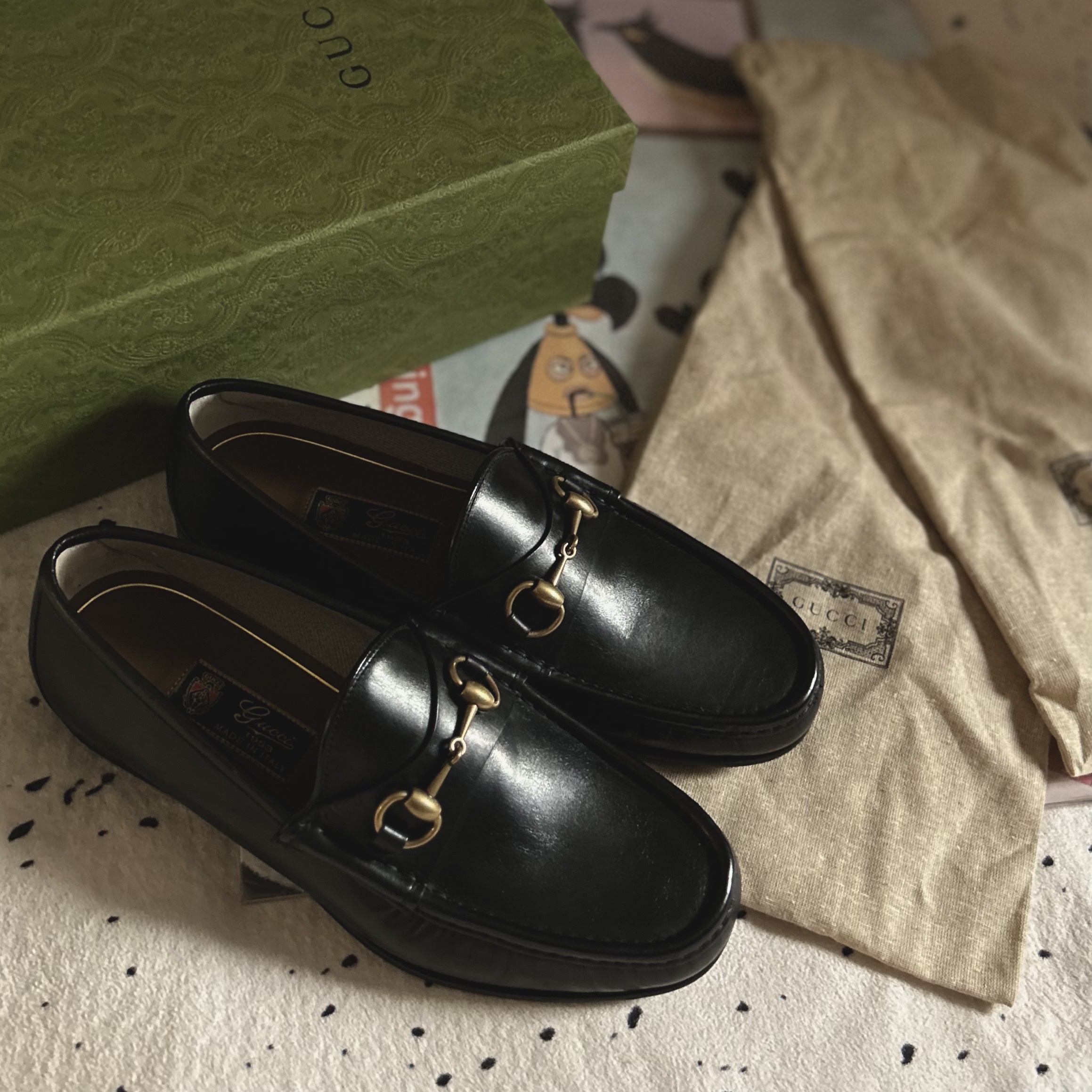 Gucci Loafer with Horsebit Black 착용 스타일
