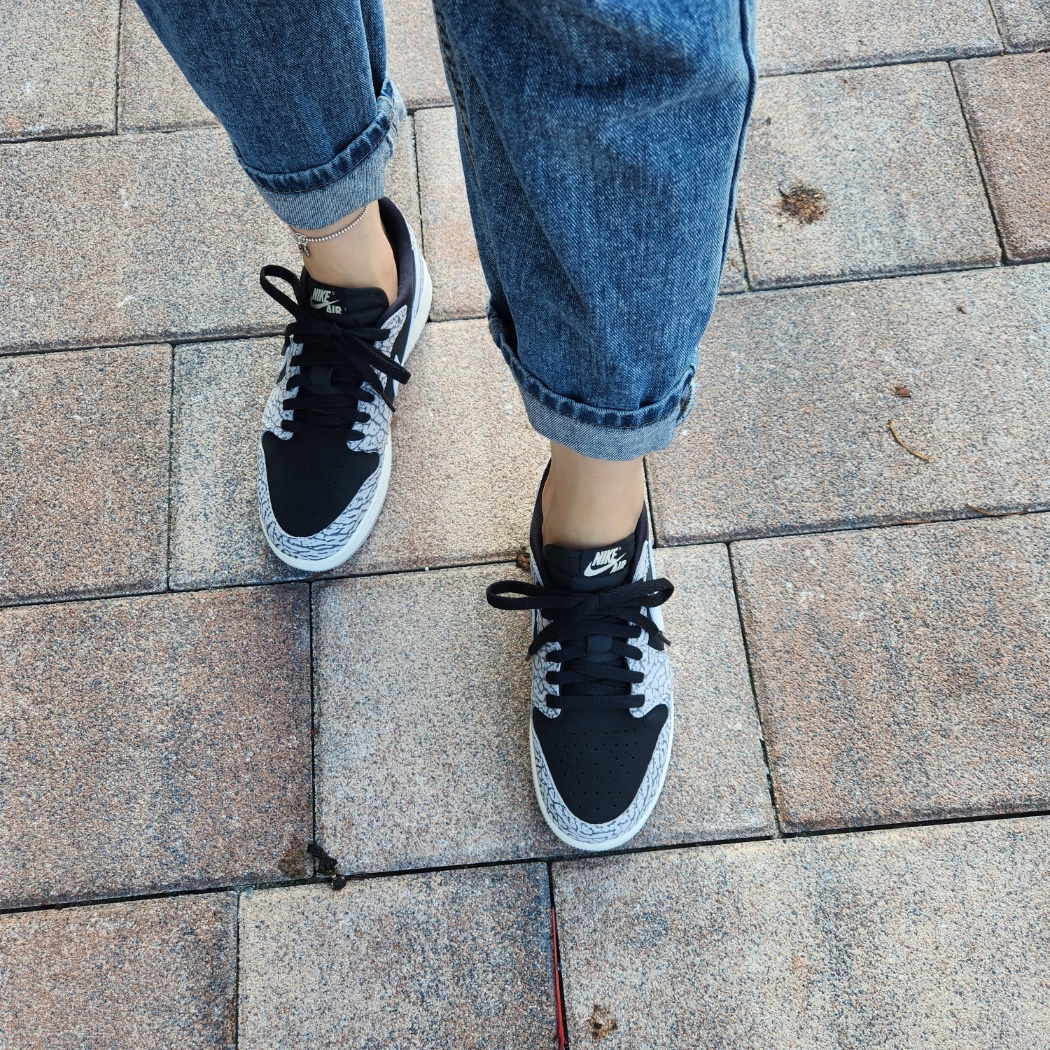 (W) Jordan 1 Retro Low OG Black Cement 착용 스타일