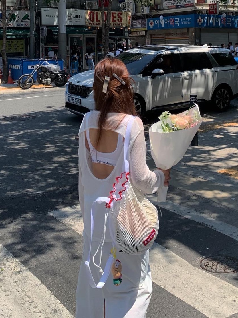 Sentiments No.291 Hair Pin 2 Set Silver, Supreme Mesh Small Backpack White - 23SS 착용 스타일 - 3