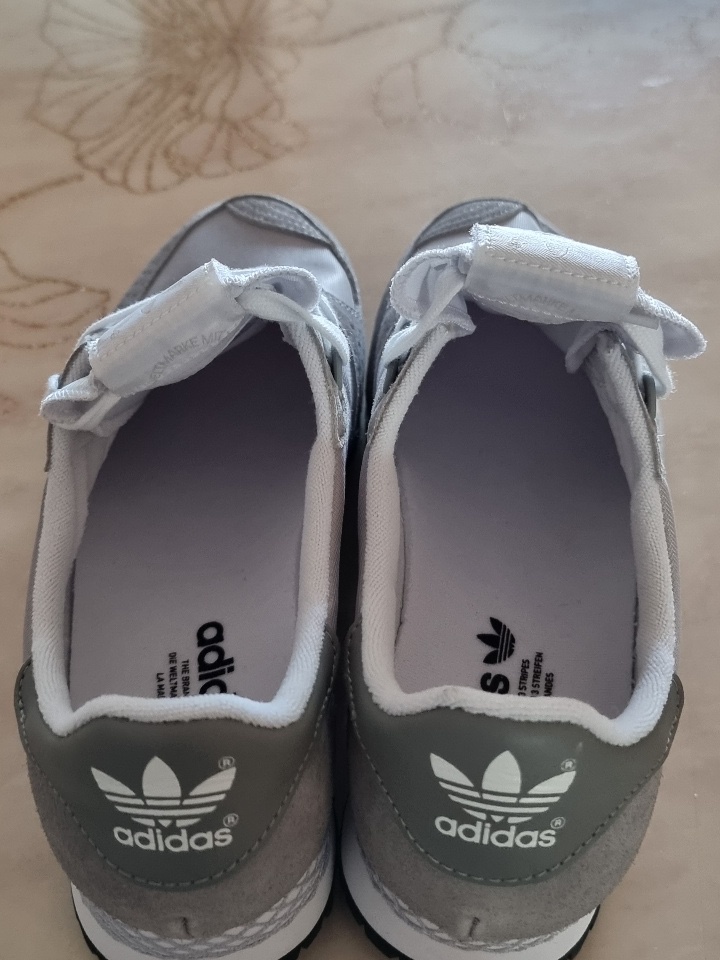 Adidas City Marathon PT Beige Navy 착용 스타일 - 2