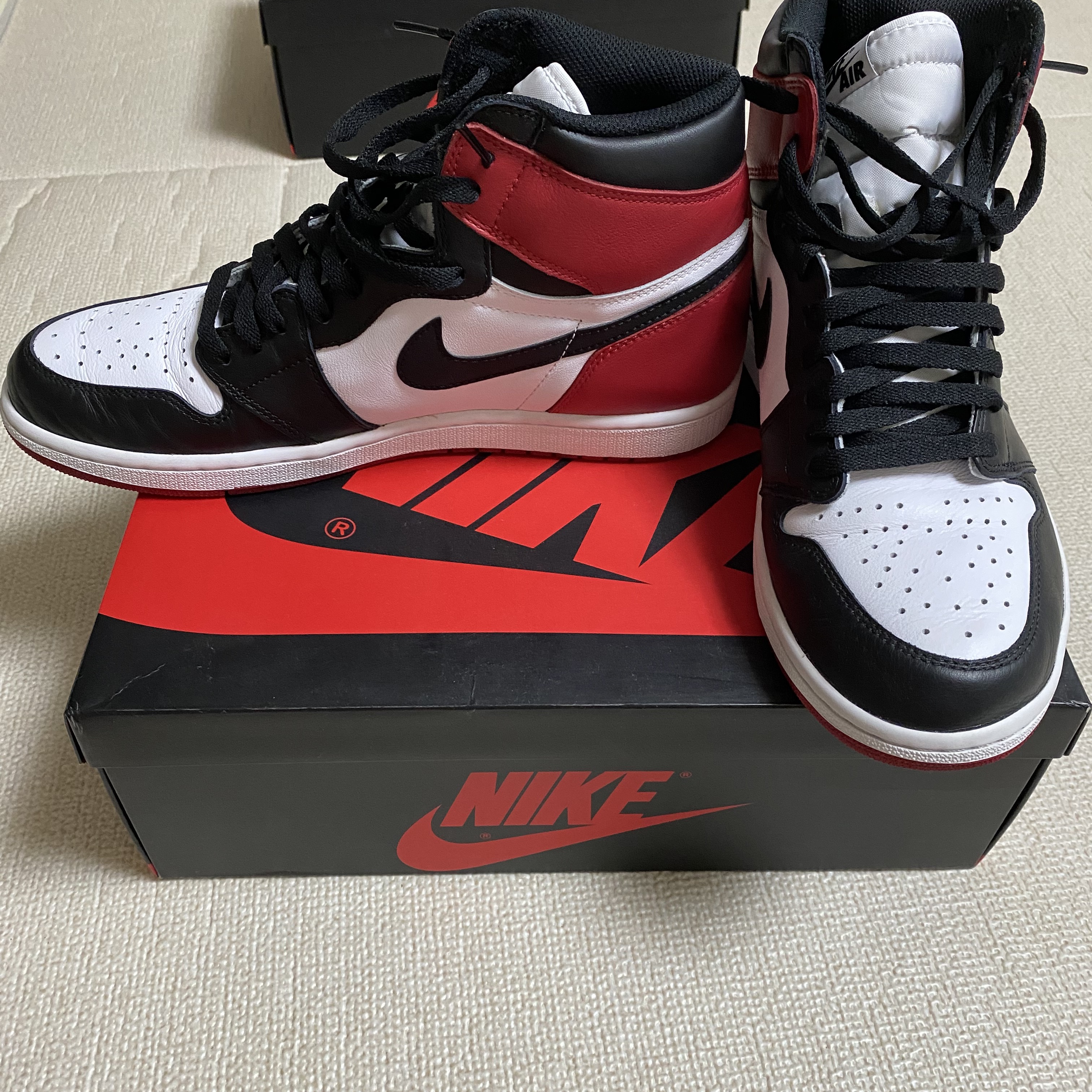 Jordan 1 Retro High OG Black Toe 2016 착용 스타일