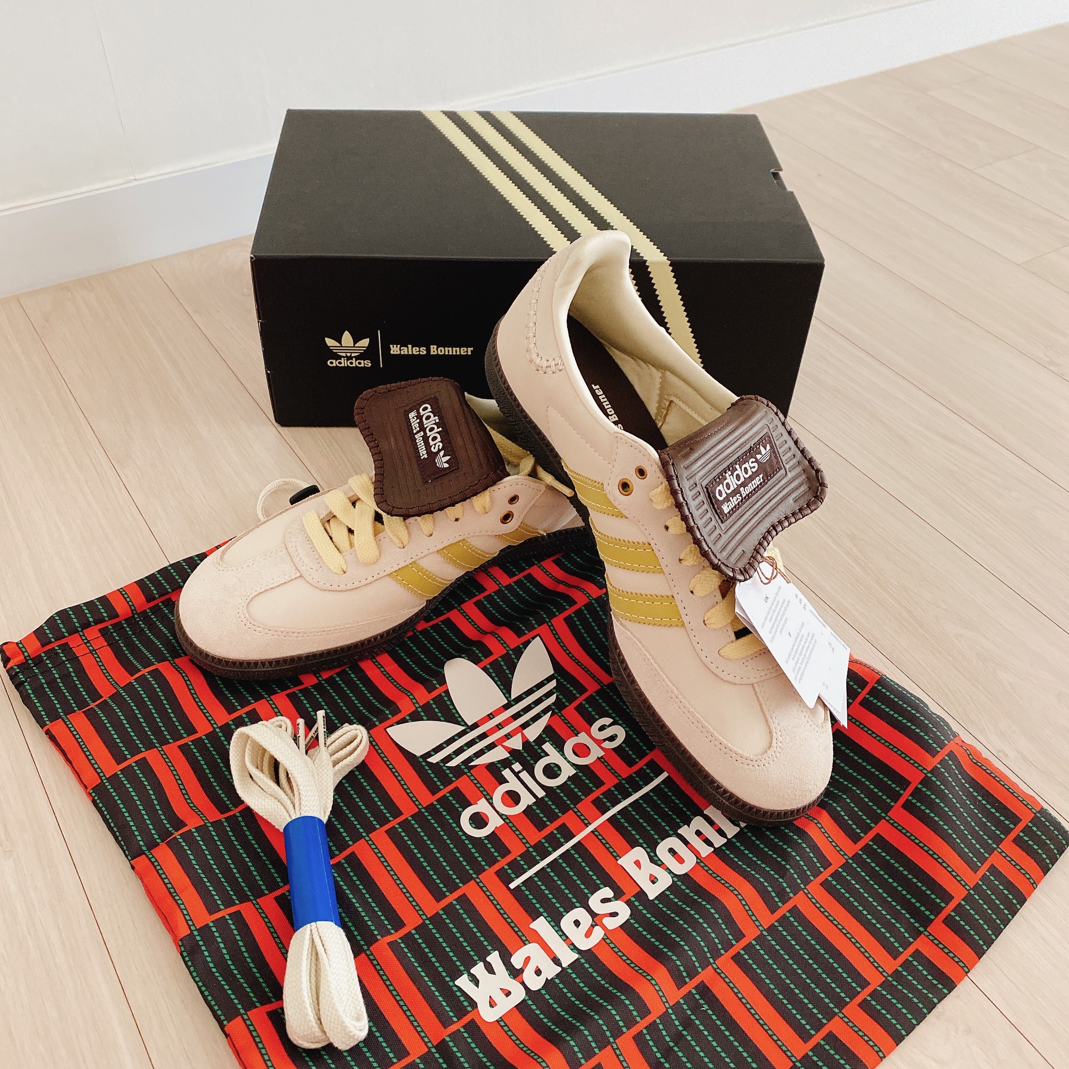 Adidas x Wales Bonner Samba Brown Ecru Tint 착용 스타일