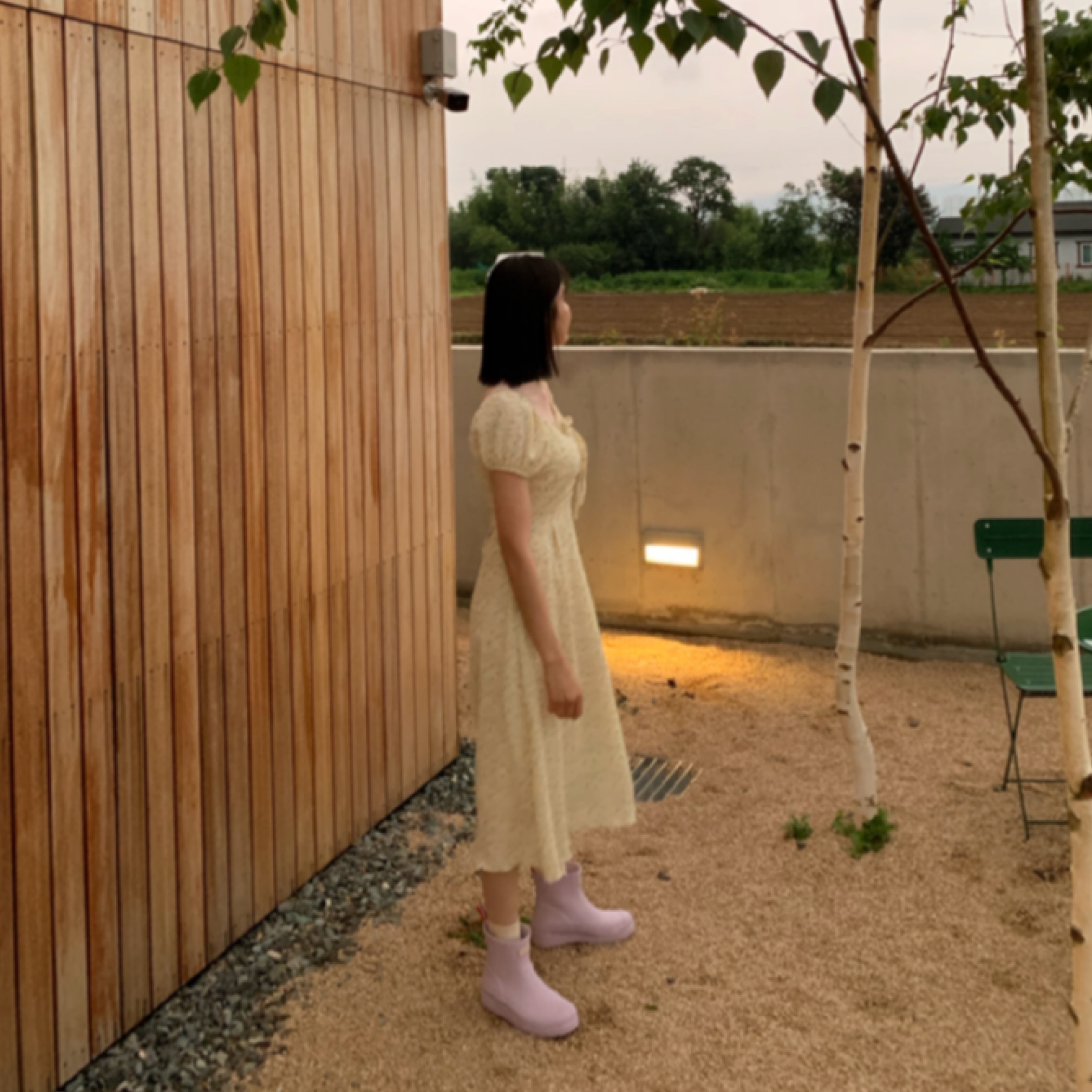 (W) Hunter Play Short Rain Boots Tempered Mauve 착용 스타일 - 2