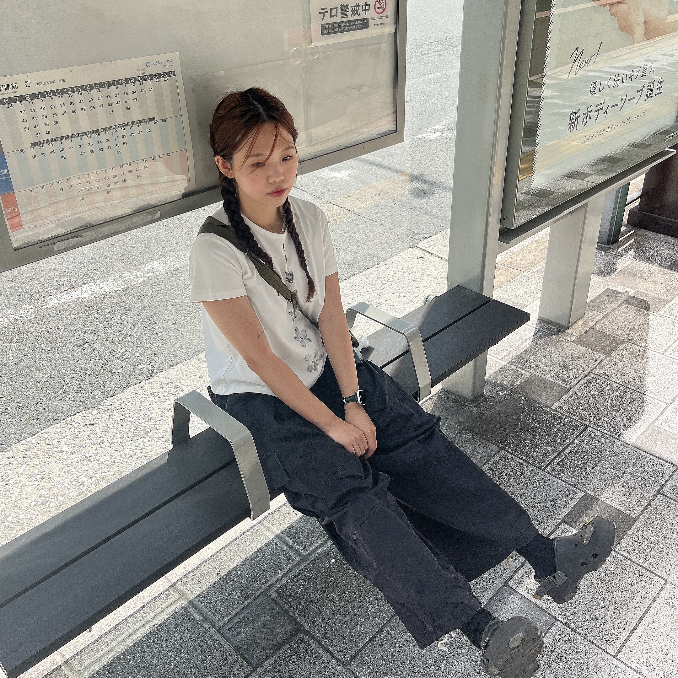 Crocs All Terrain Clog Black 착용 스타일