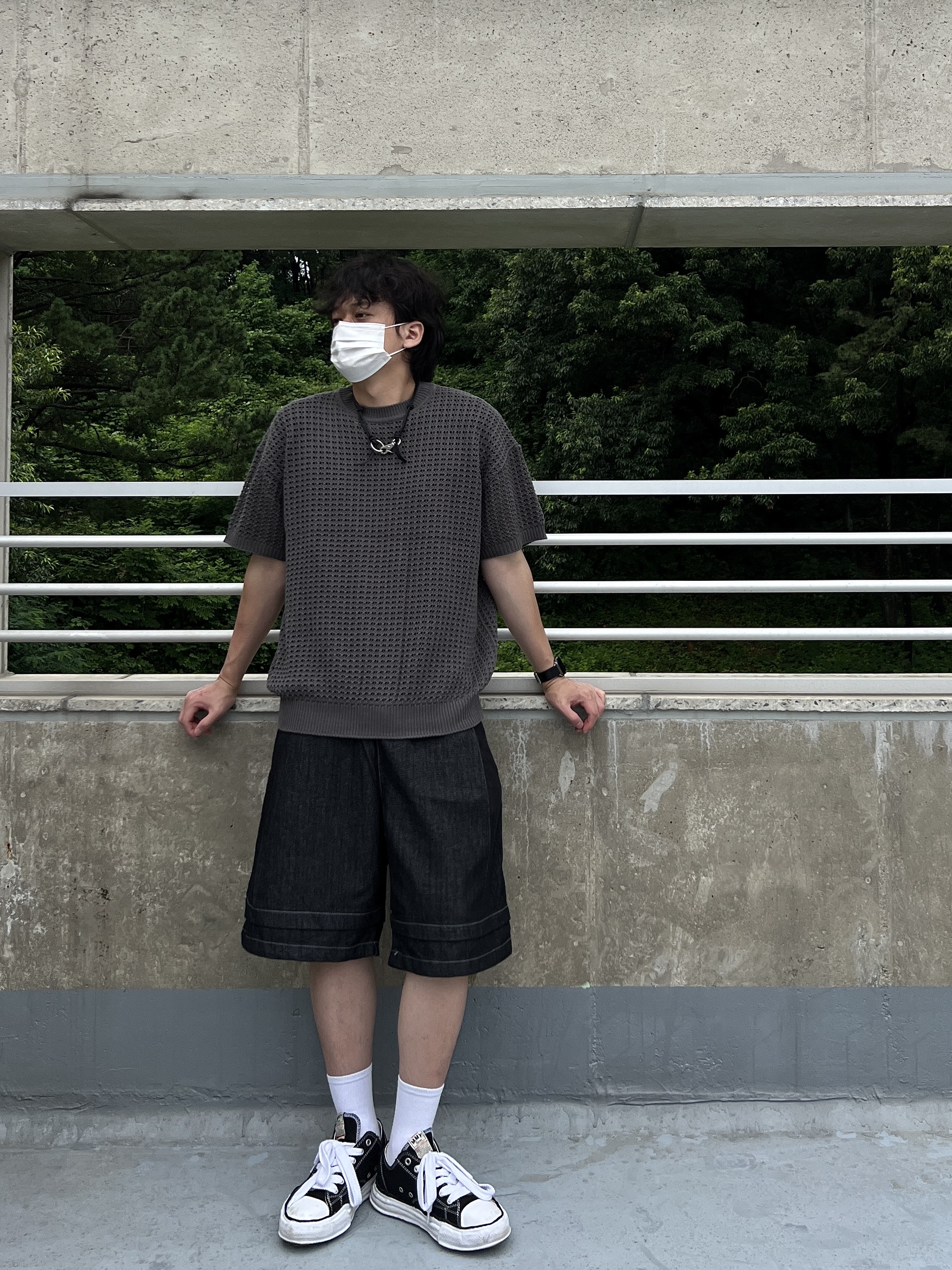 Maison Mihara Yasuhiro Peterson OG Sole Canvas Low Sneakers Black 착용 스타일 - 4