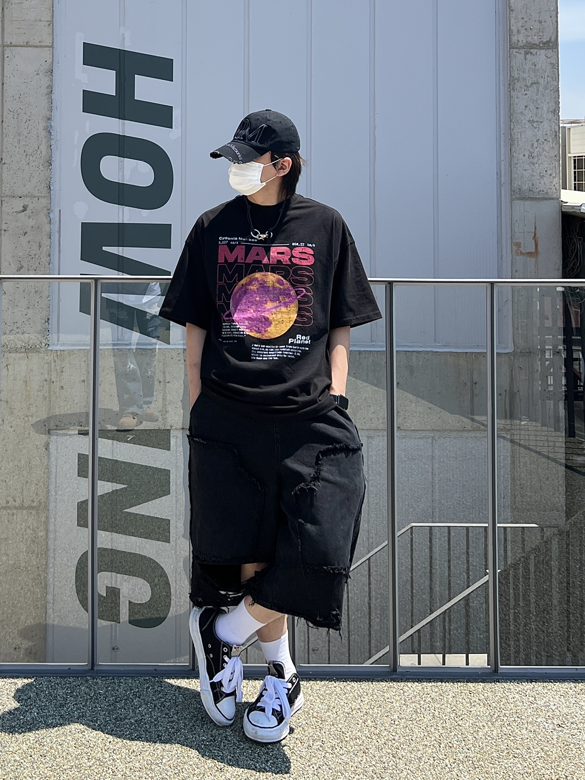 Maison Mihara Yasuhiro Peterson OG Sole Canvas Low Sneakers Black 착용 스타일 - 1