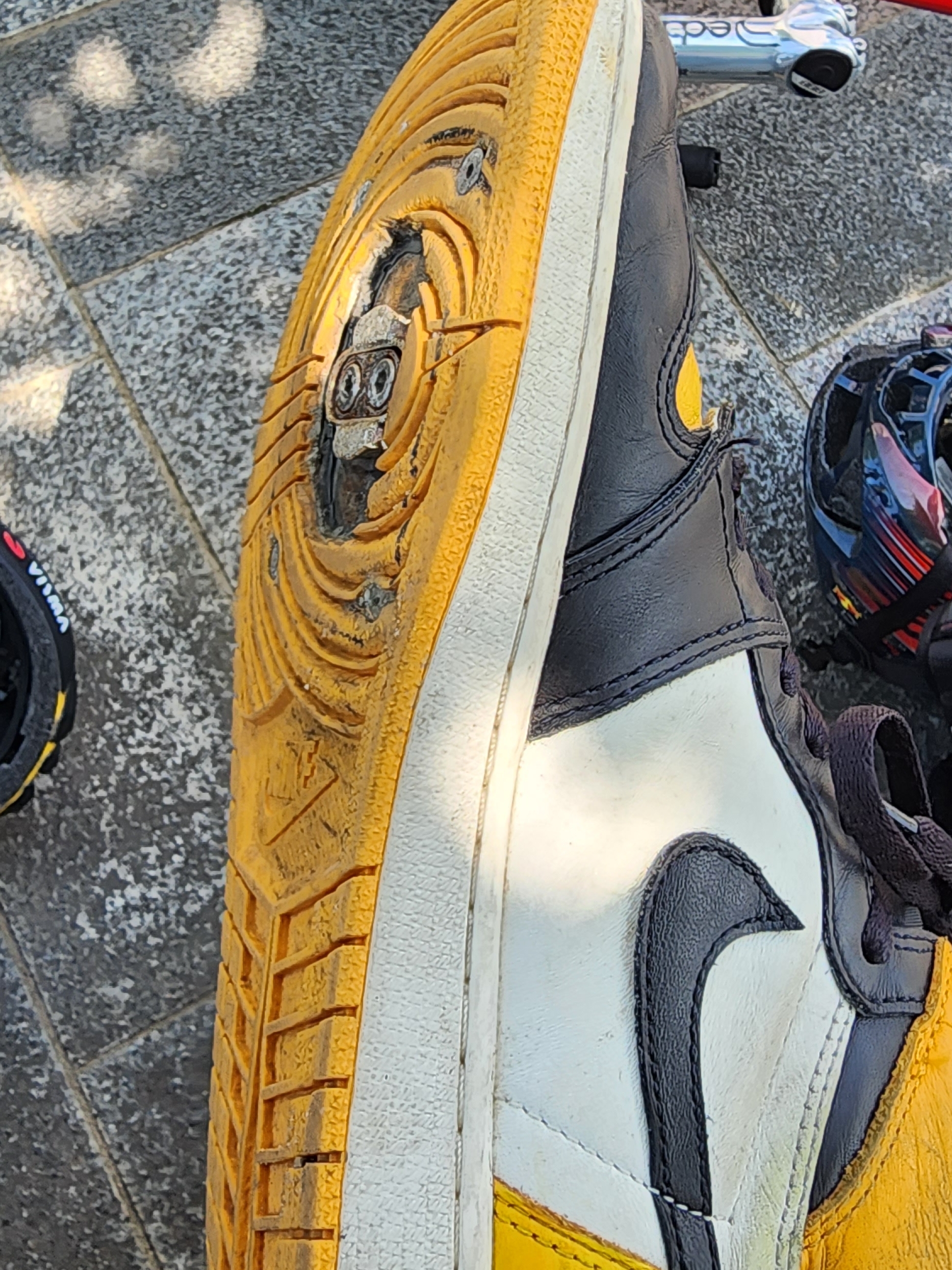 Jordan 1 Retro High OG Taxi 착용 스타일