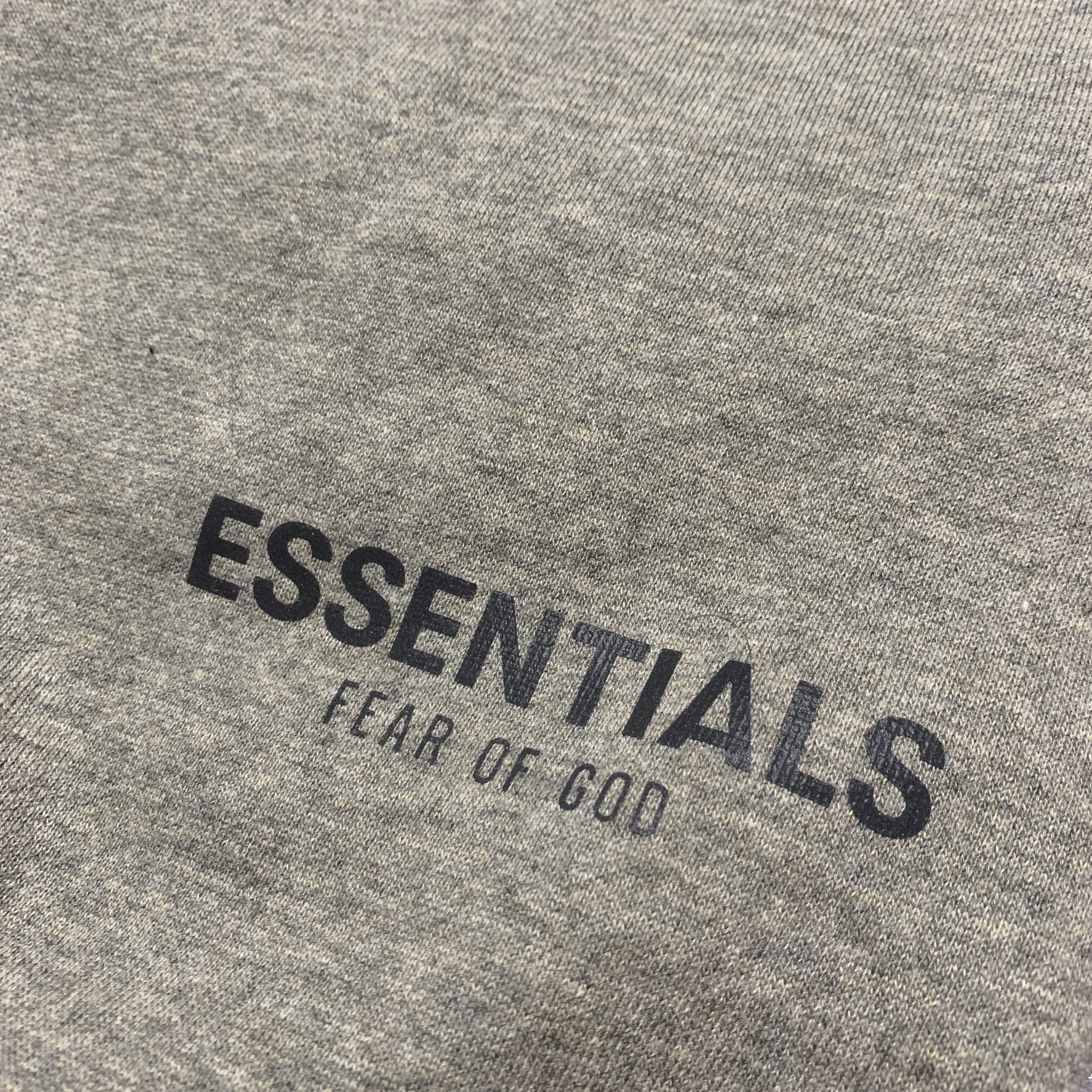 Essentials Sweatshorts Heather Oatmeal - 21SS 착용 스타일 - 1