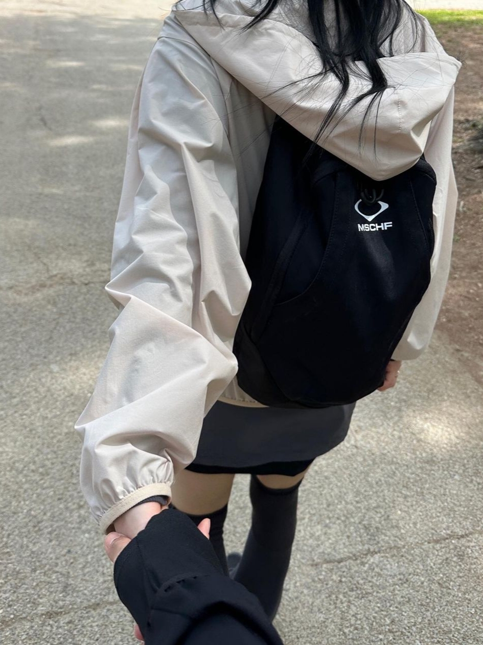 Mischief Rhombus Backpack Black, Mischief Rhombus Backpack Pink Grey 착용 스타일