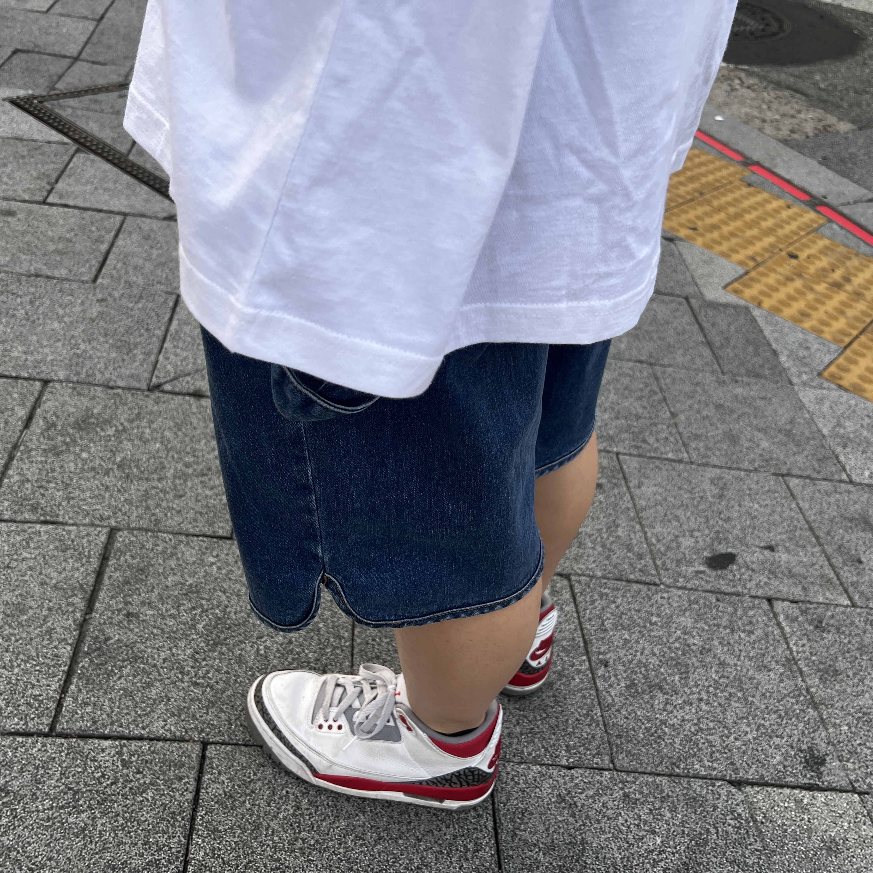 Jordan 3 Retro Fire Red 2022 착용 스타일 - 2