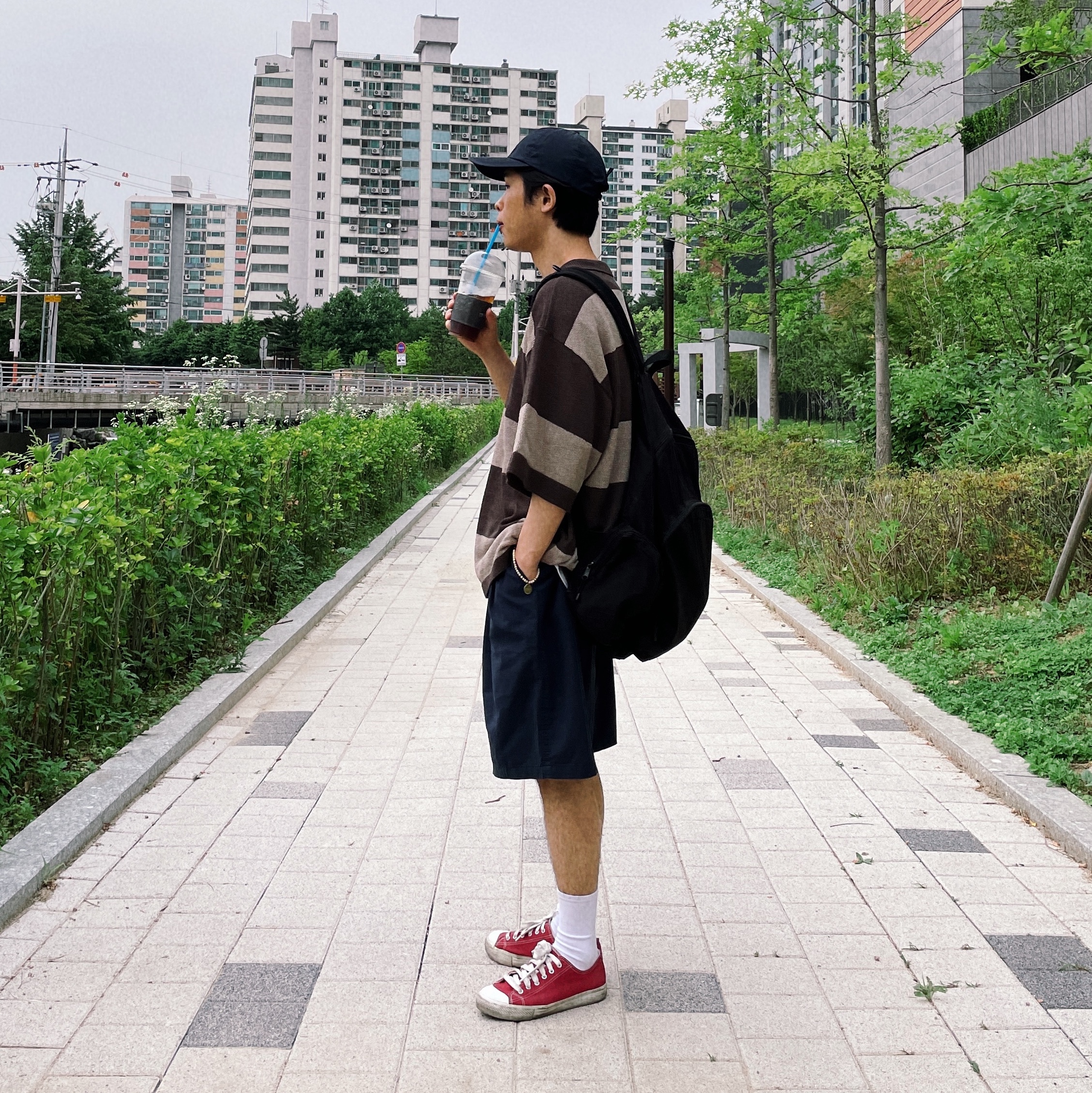 Converse Chuck 70 Ox Enamel Red 착용 스타일 - 2