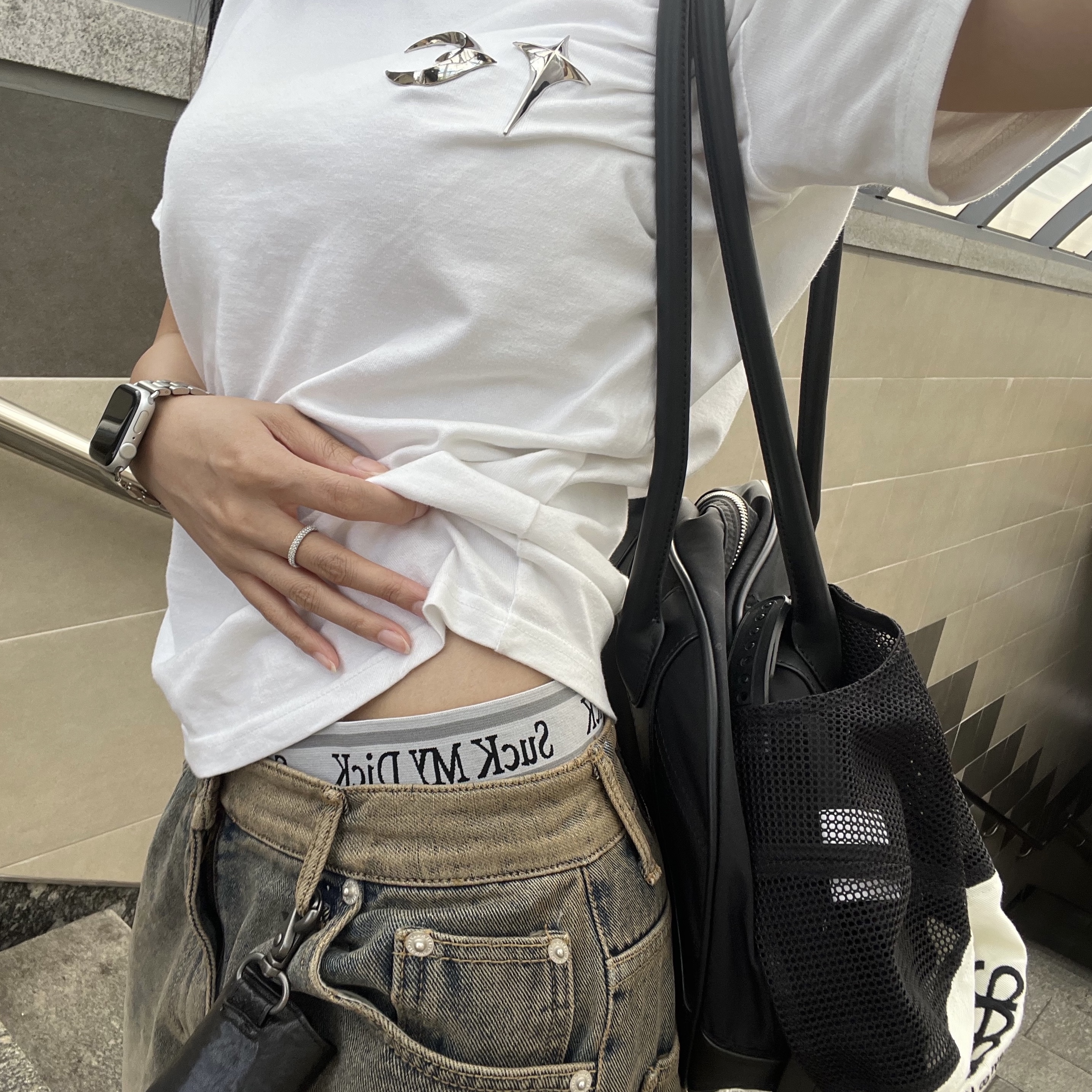 Aeae x Treemingbird Web Logo Mesh Cap White, Keen Jasper Suede Sneakers Silver Mink 착용 스타일 - 1