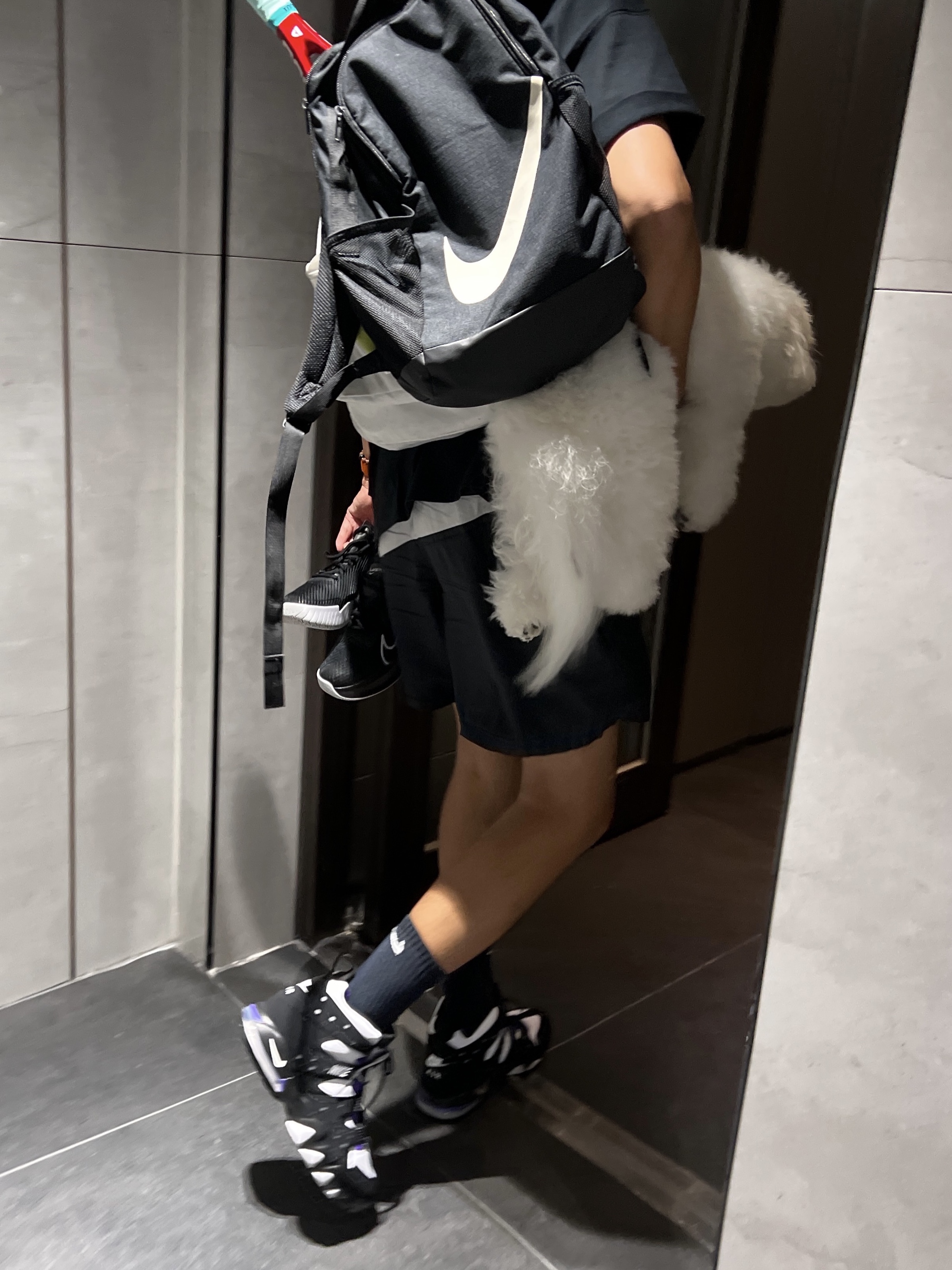 Nike Air Max 2 CB 94 Black and Pure Purple, Apple Watch Ultra 49mm Titanium Case with Ocean Band Midnight (Korean Ver.) 착용 스타일 - 1