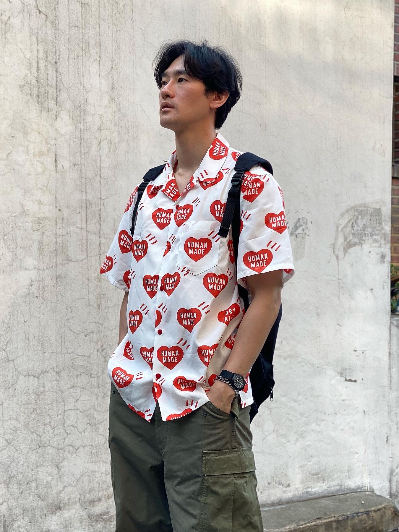 Jordan 1 Retro High OG Chicago 2022, Human Made Heart Aloha Shirt White 착용 스타일 - 5