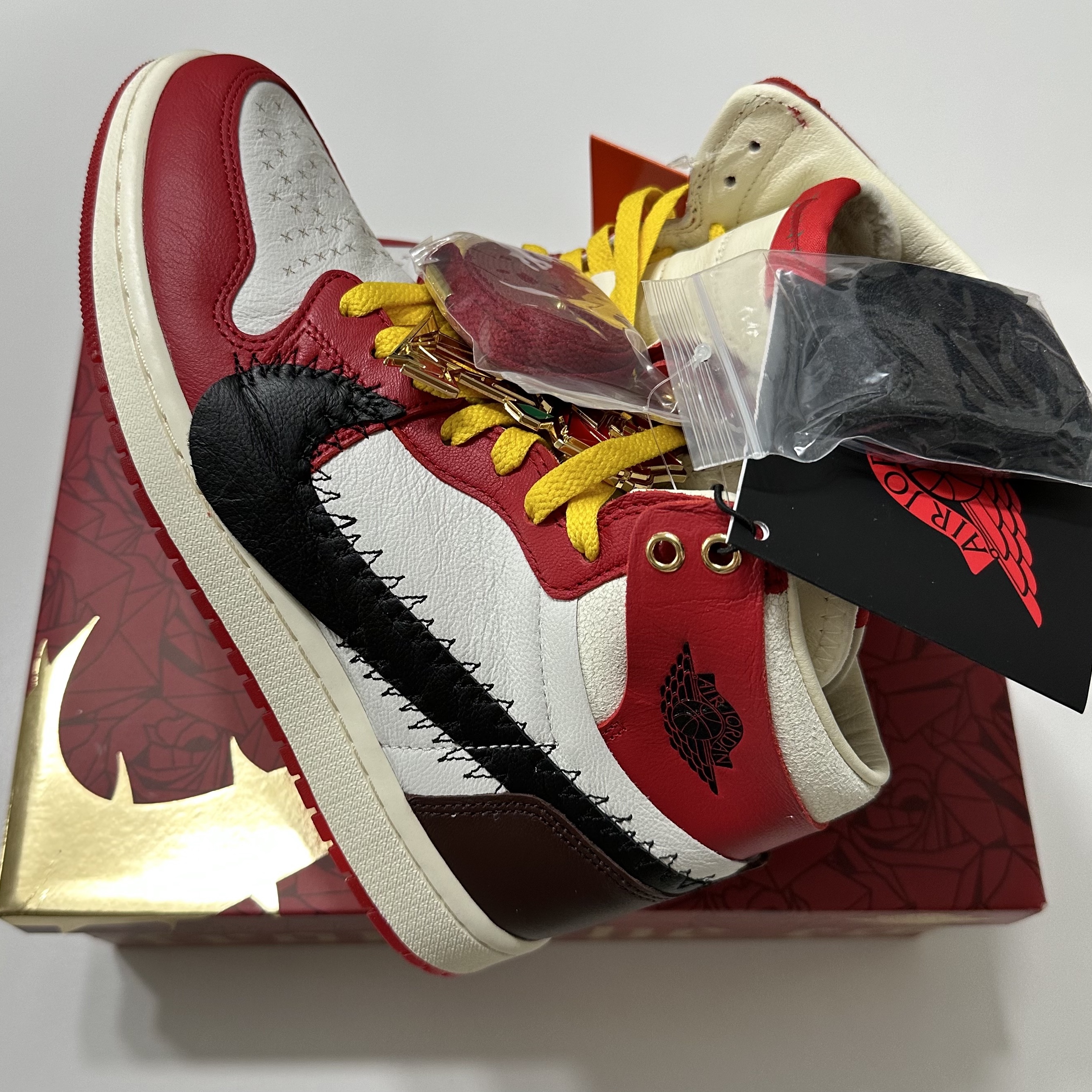 (W) Jordan 1 x Teyana Taylor Zoom CMFT 2 Gym Red 착용 스타일