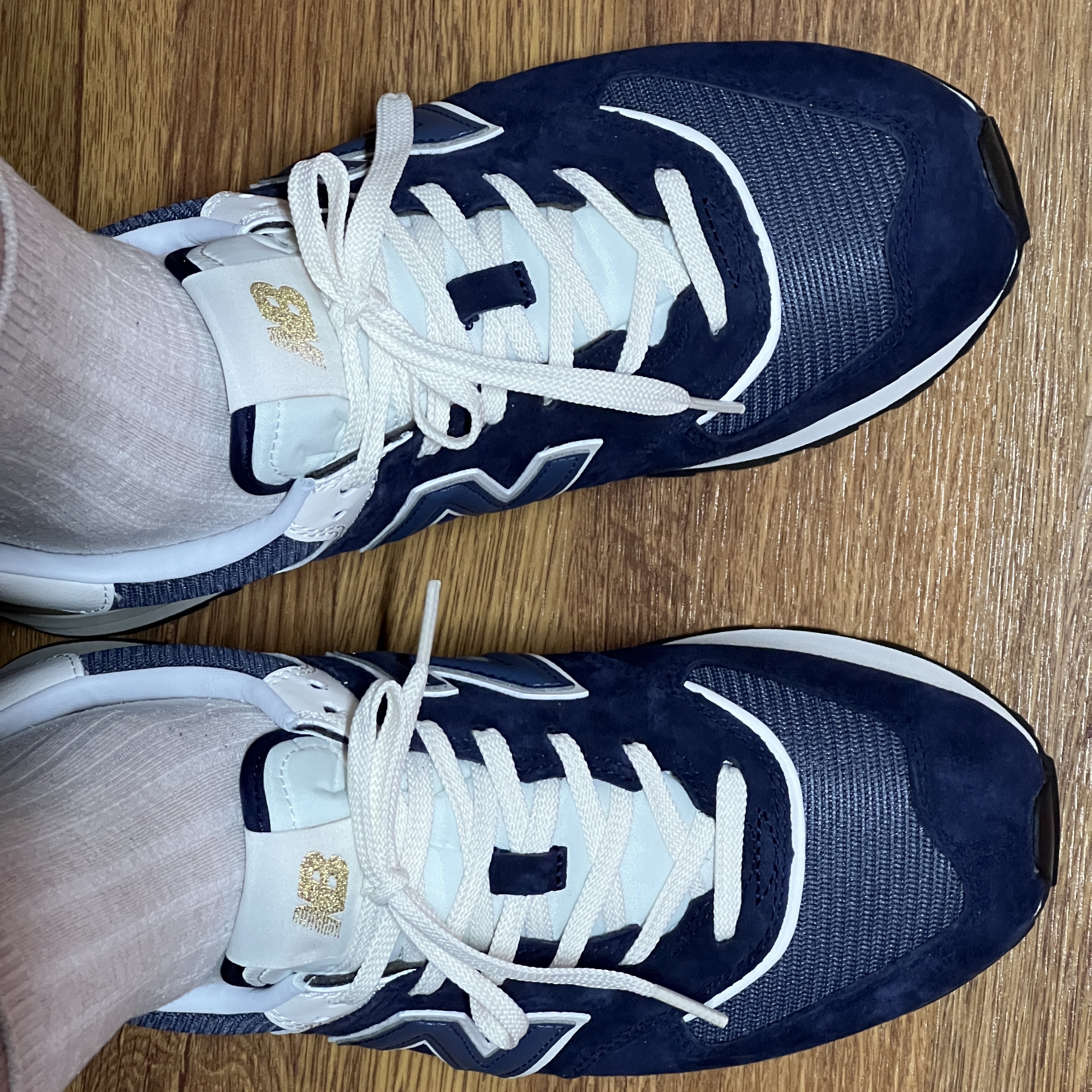New Balance 574 Legacy Navy 착용 스타일