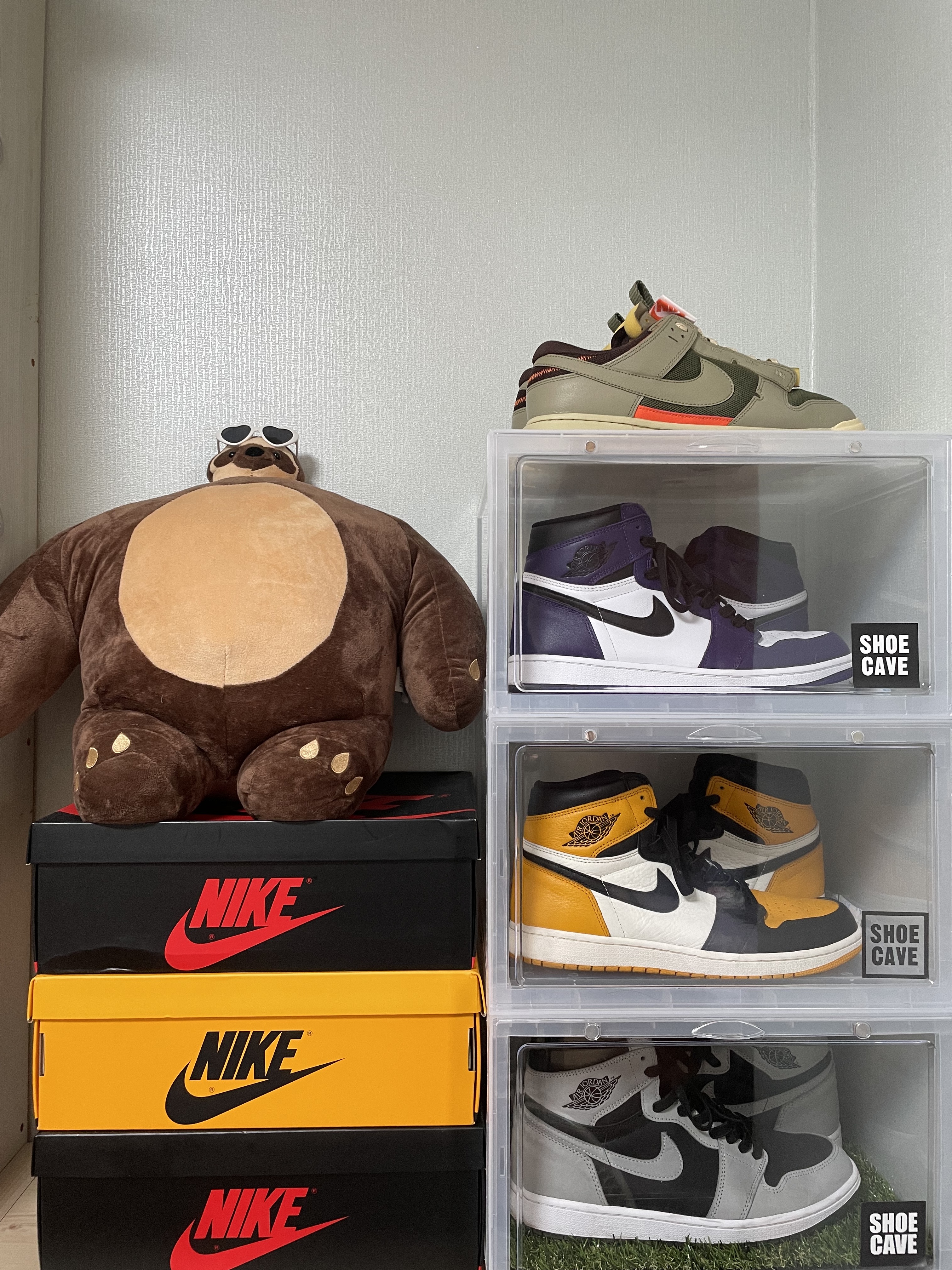 Nike Air Dunk Jumbo Medium Olive, Jordan 1 Retro High OG Court Purple 2020 착용 스타일
