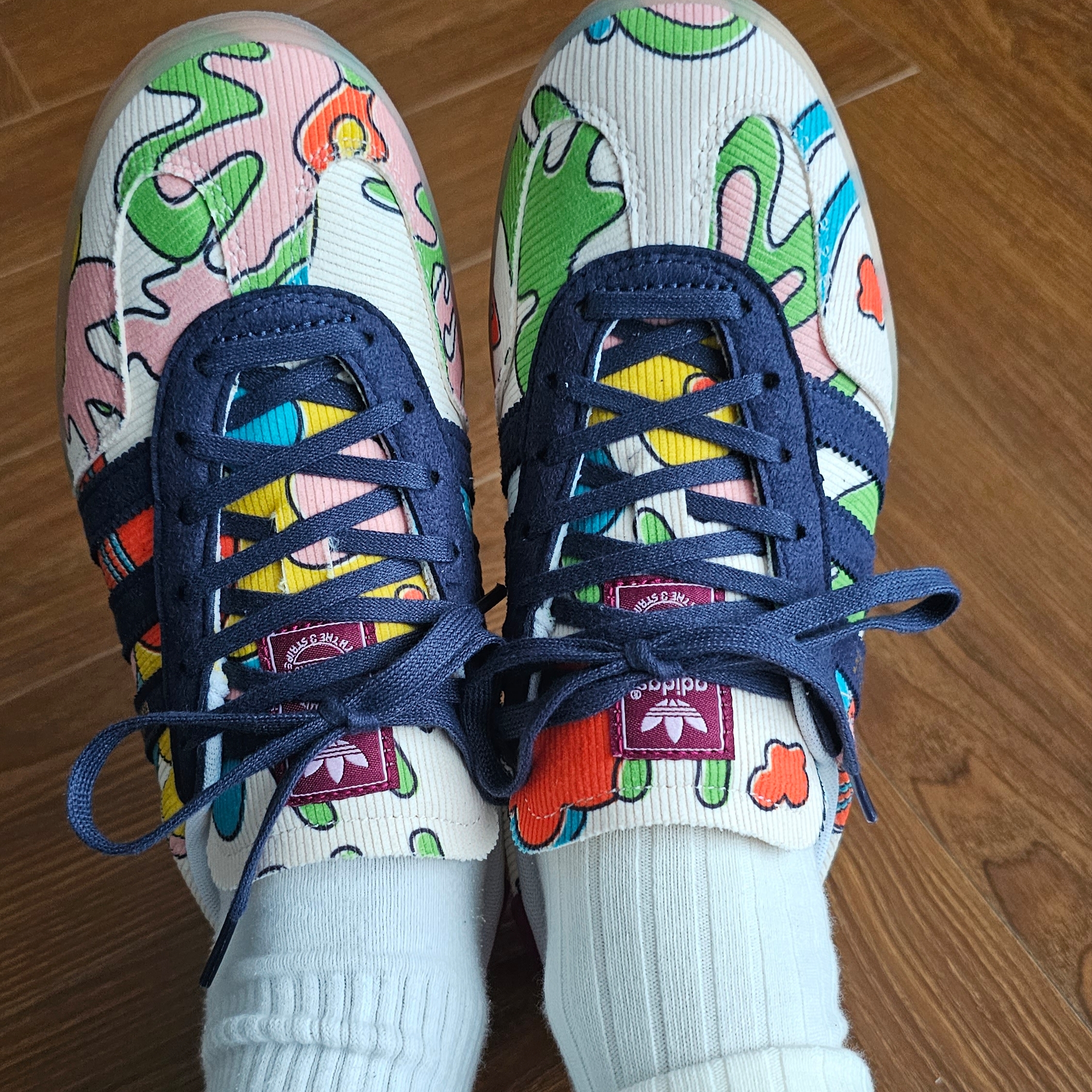 Adidas x Sean Wotherspoon Gazelle Indoor Ecru Tint 착용 스타일