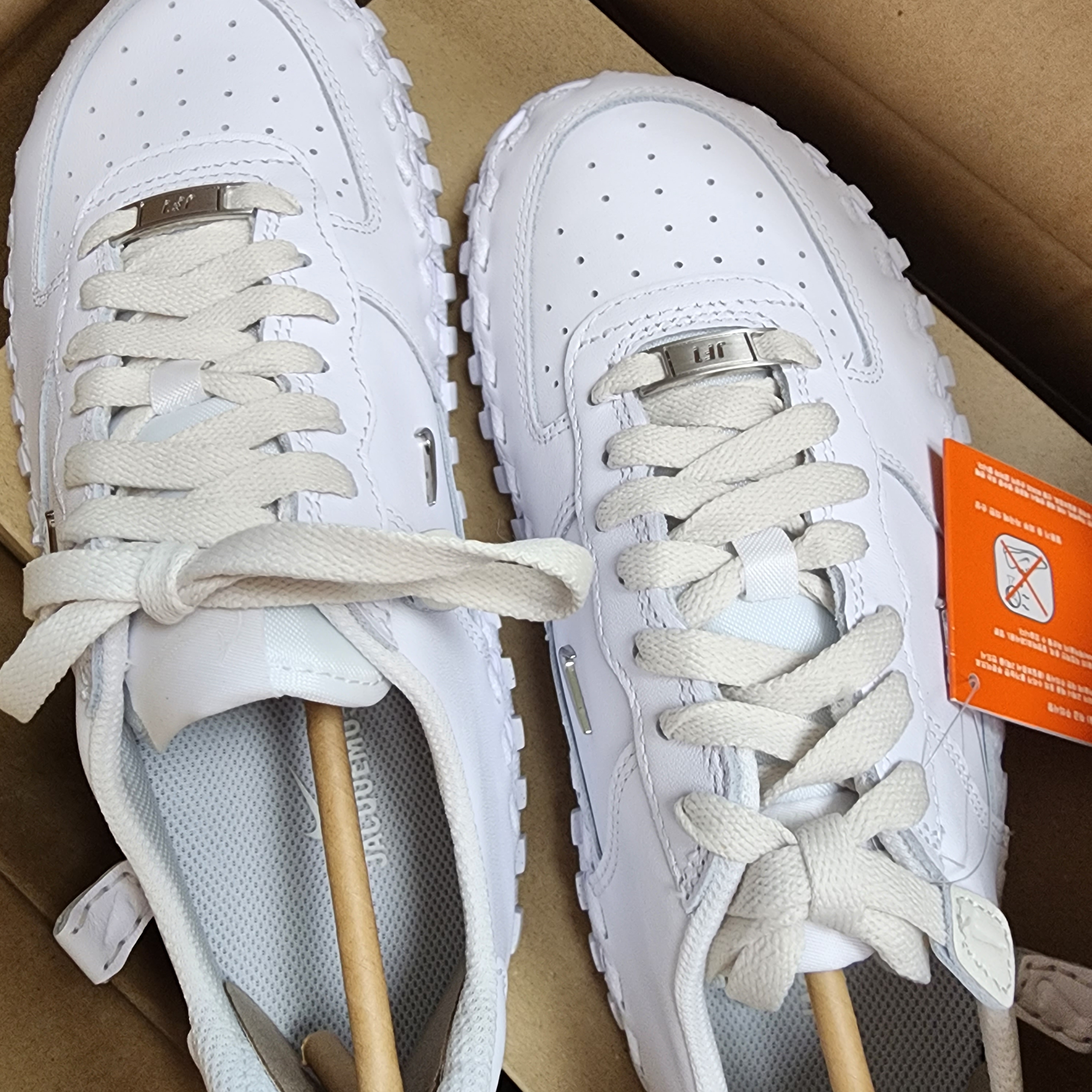 Nike x Jacquemus J Force 1 Low LX SP White 착용 스타일 - 4