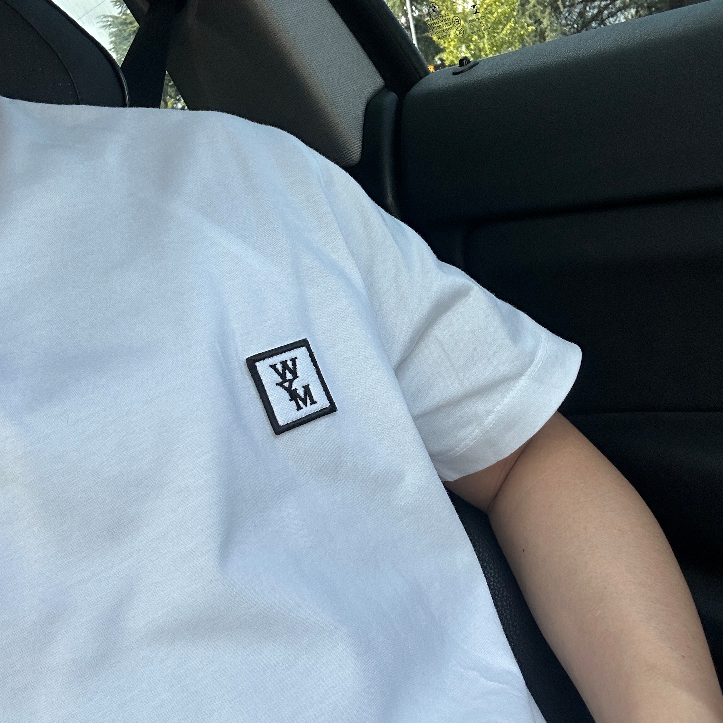 Wooyoungmi Cotton Back Logo T-shirt White - 23SS 착용 스타일