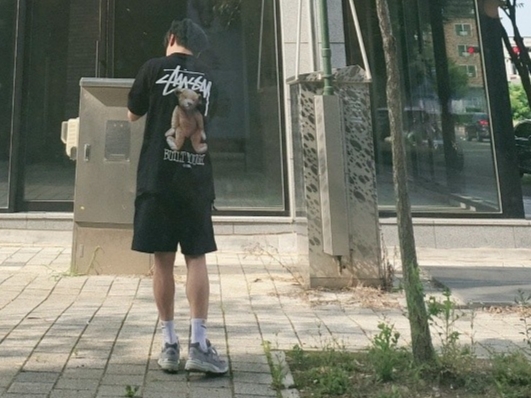 Nike NRG Solo Swoosh Fleece Shorts Black - Asia, Stussy Built Tough T-Shirt Black 착용 스타일