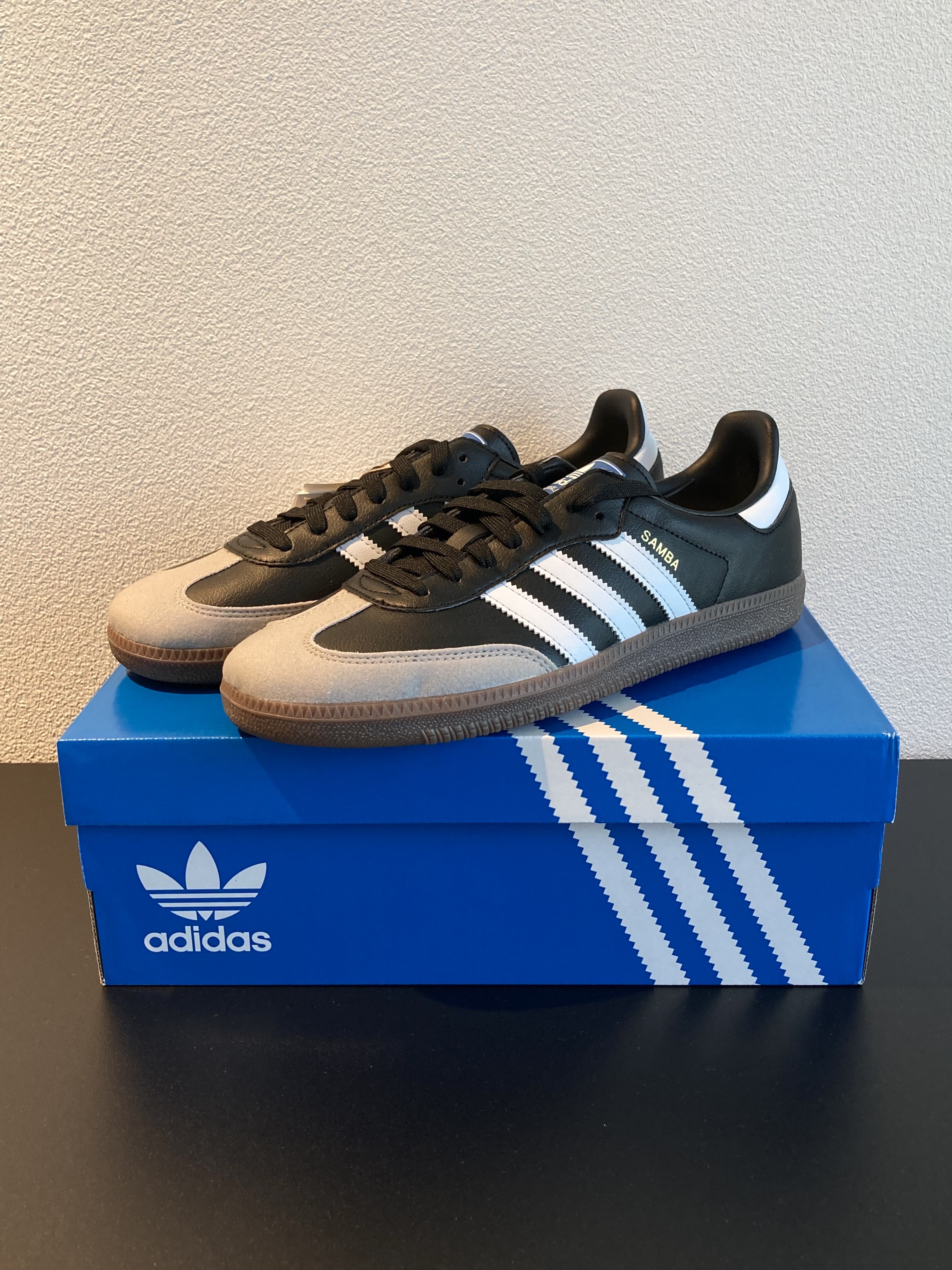 Adidas Samba Vegan Black White 착용 스타일 - 3