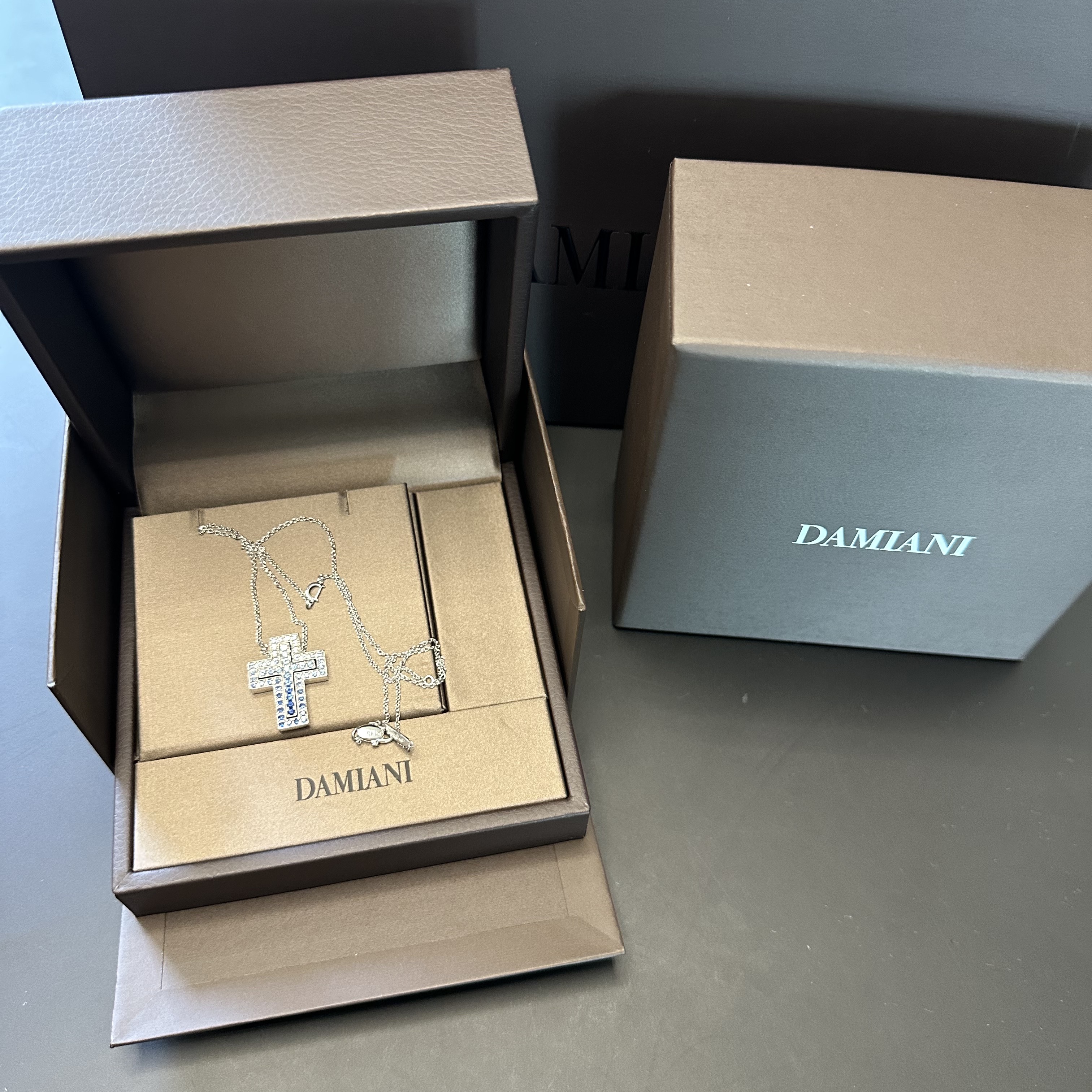 Damiani Belle Epoque Diamonds Sapphires Necklace White Gold 착용 스타일 - 3