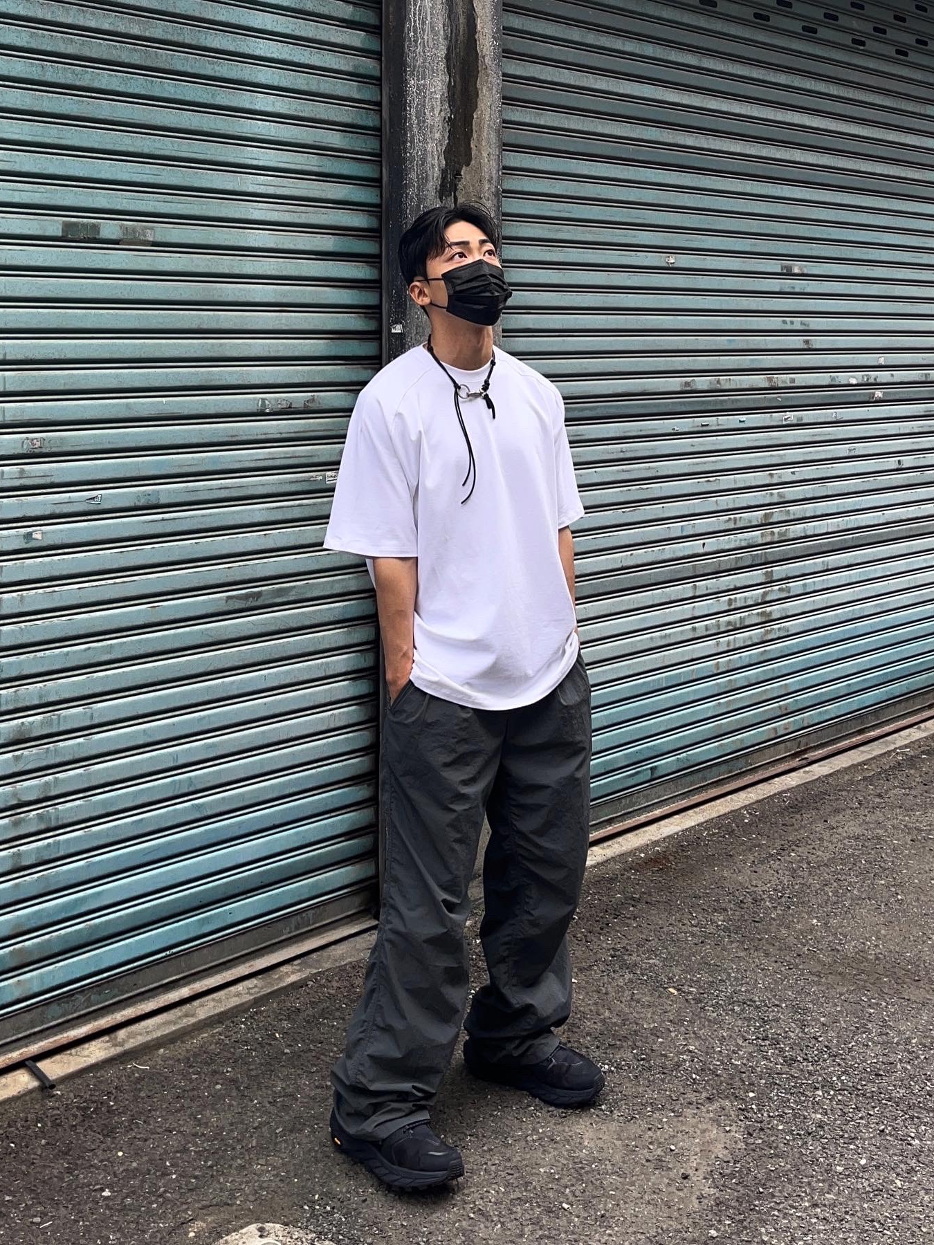 Hoka Anacapa Mid Gore-Tex Black, Our Legacy Ladon Leather Keychain Black 착용 스타일