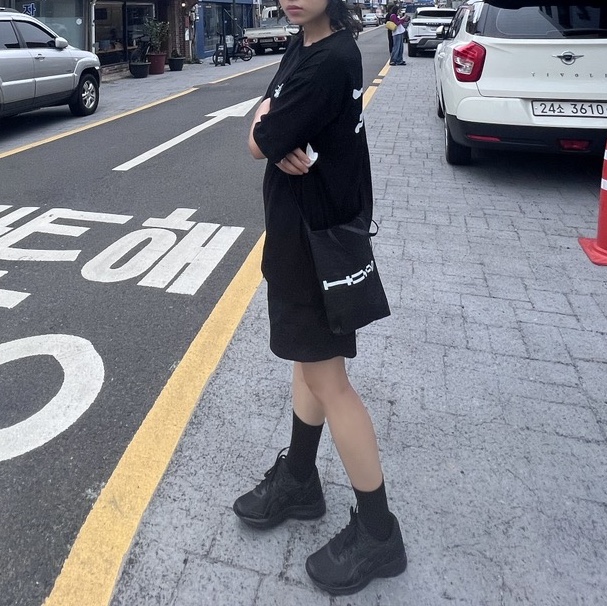 Asics Jog 100 S Black - 2E Wide 착용 스타일