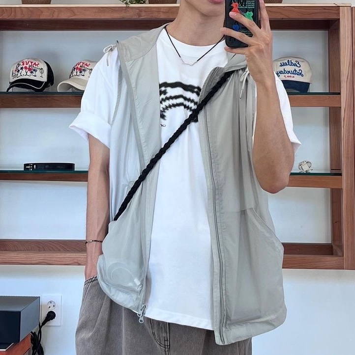 Art of Field Big Symbol Short Sleeve T-Shirt White, Art of Field Big Symbol Short Sleeve T-Shirt Pink 착용 스타일