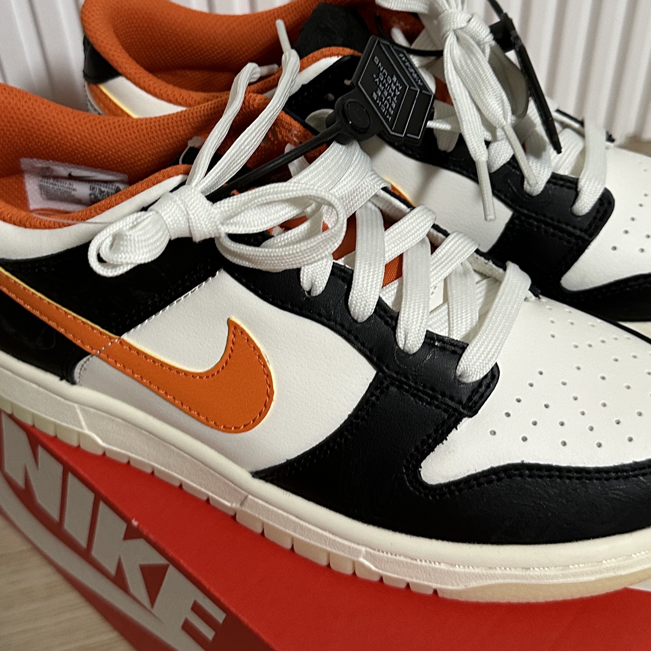 (GS) Nike Dunk Low PRM Halloween 착용 스타일