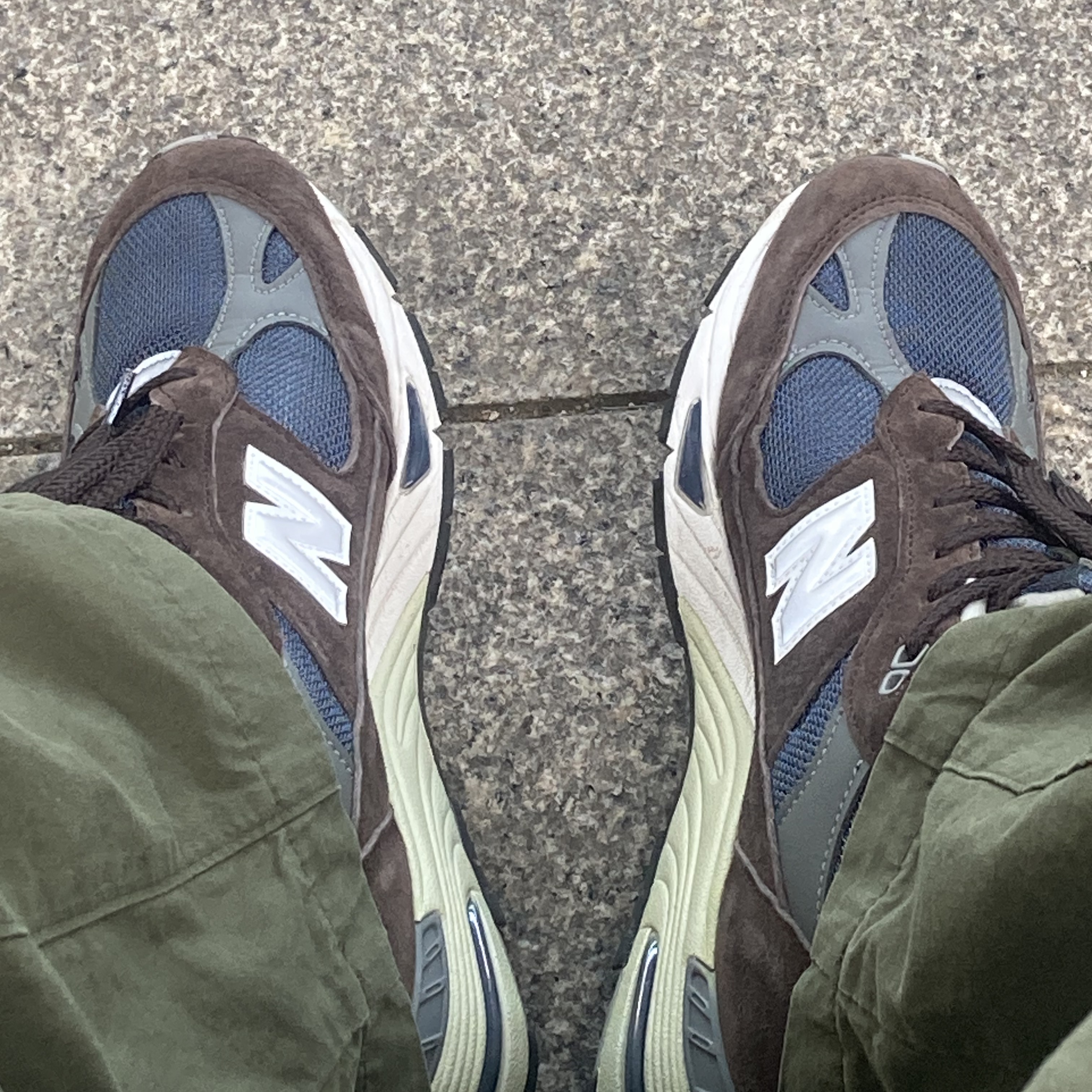 New Balance 991 Made in UK Brown 착용 스타일