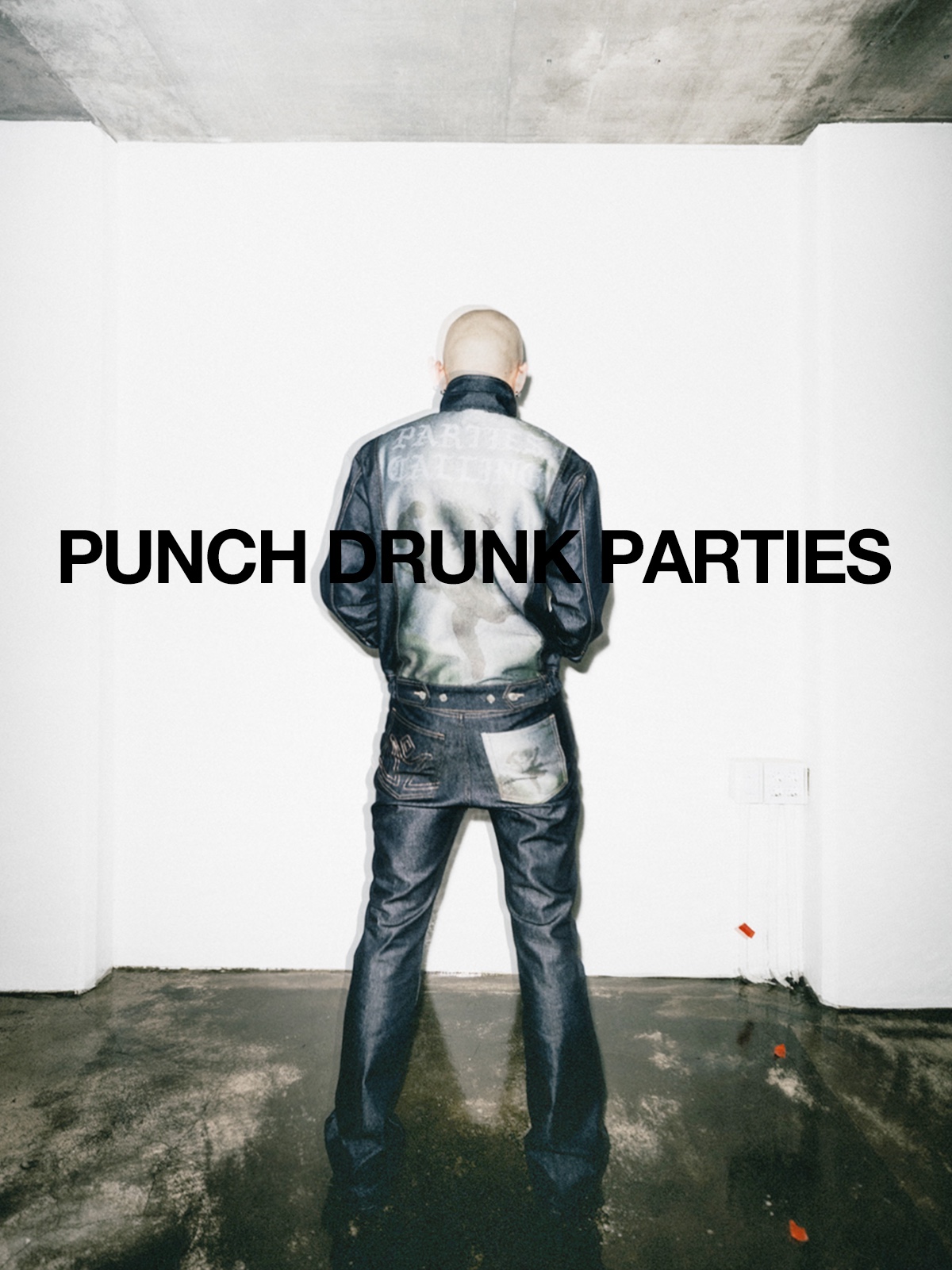 Punch Drunk Parties Backing Parties Raw Denim Jacket Dark Indigo, Punch Drunk Parties Backing Parties Raw Flare Jeans Dark Indigo 착용 스타일 - 1