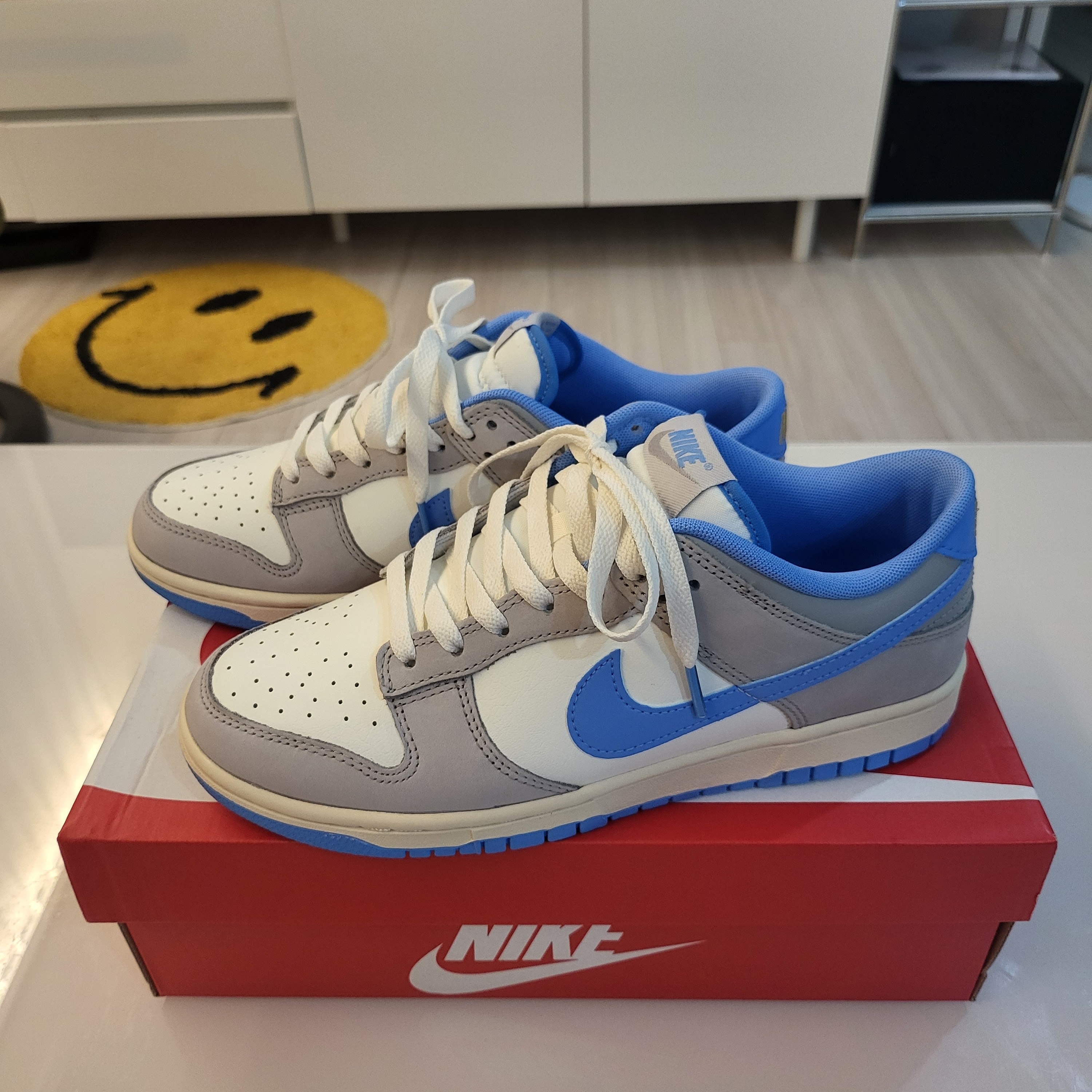 Nike Dunk Low Sail University Blue, Supreme Cordura Ripstop S Logo 6-Panel Royal - 23SS 착용 스타일 - 2