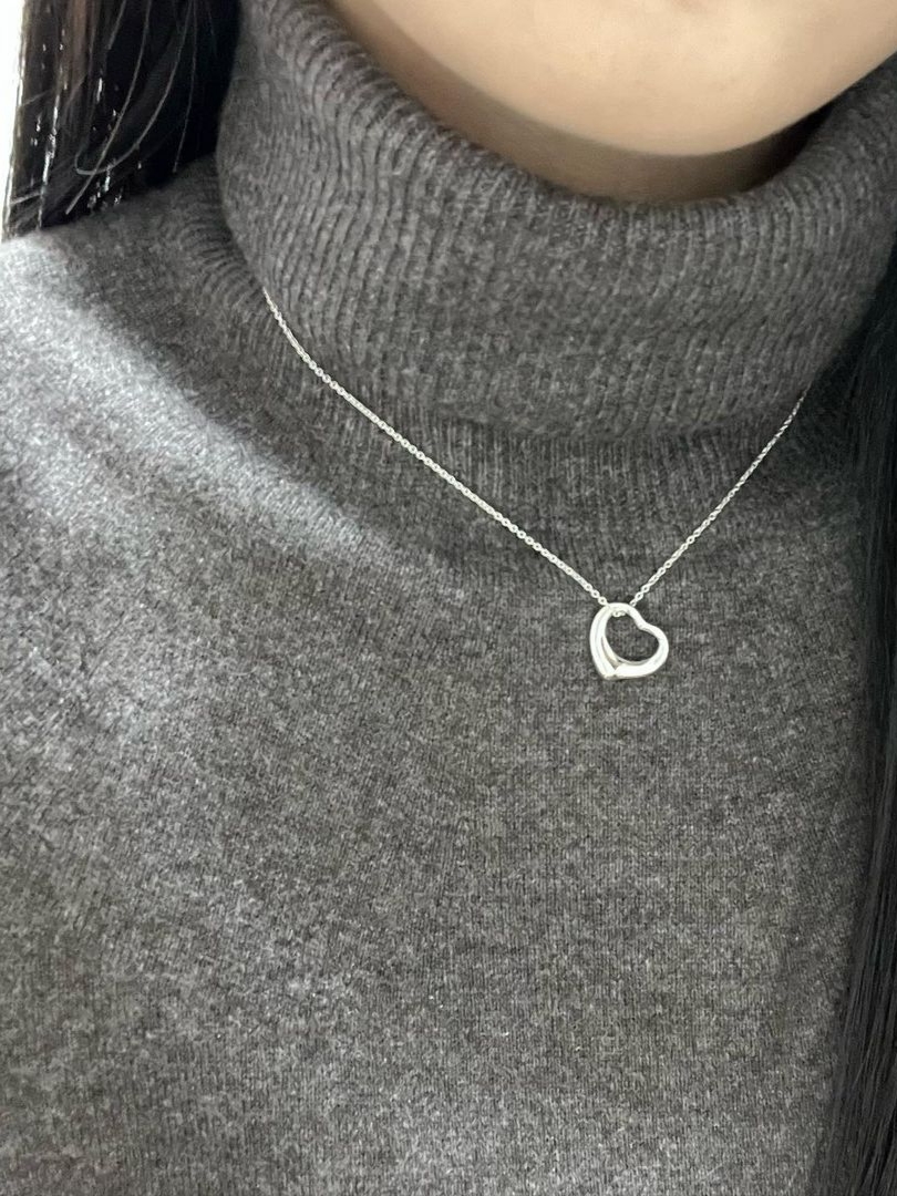 Tiffany & Co. Elsa Peretti Open Heart Pendant 11mm Silver, Tiffany & Co. Elsa Peretti Open Heart Pendant 11mm Rose Gold 착용 스타일