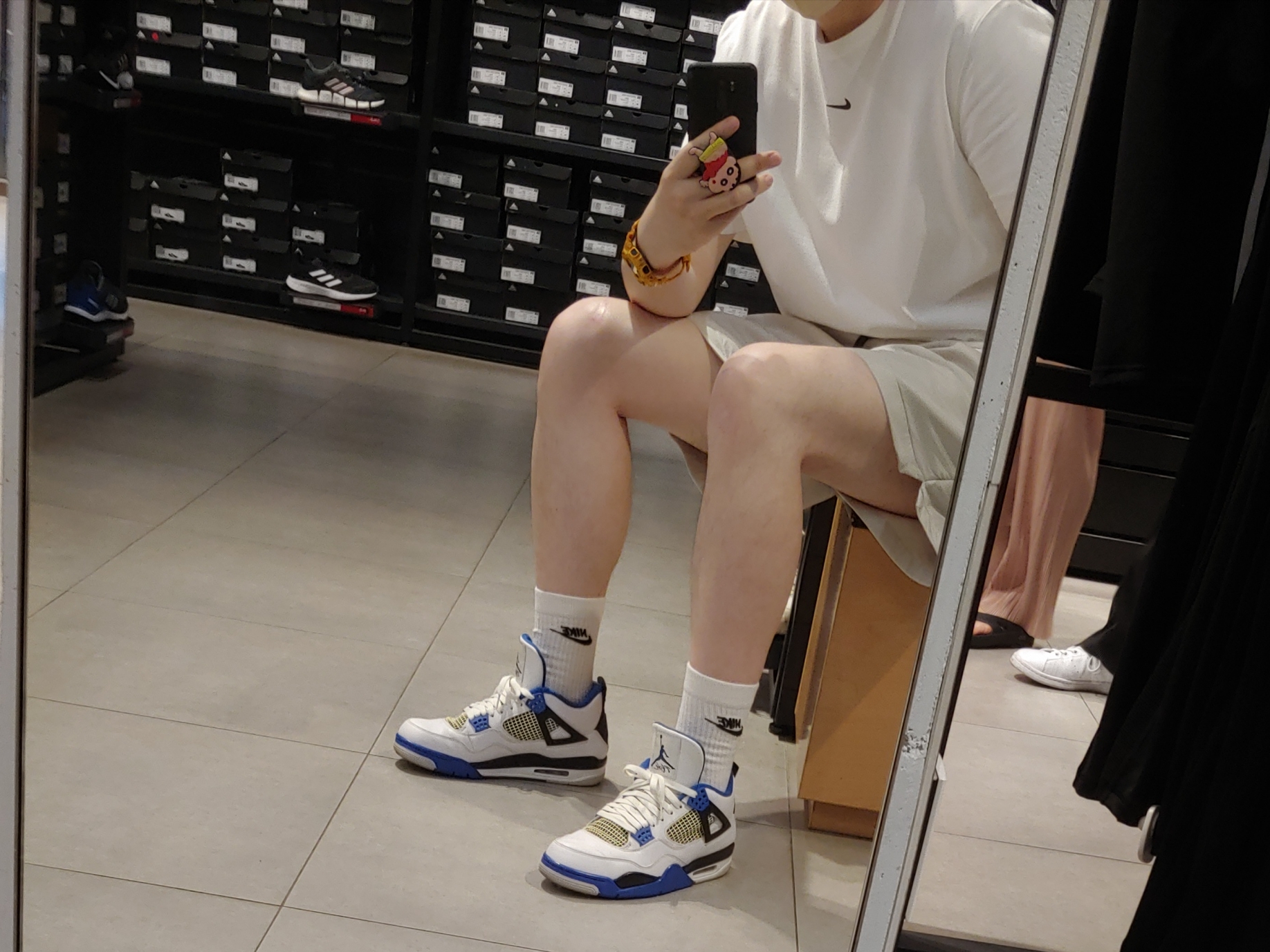 Nike x Drake Nocta Cardinal Stock Essential T-Shirt White - US/EU, Jordan 4 Retro Motorsports 2017 착용 스타일 - 2