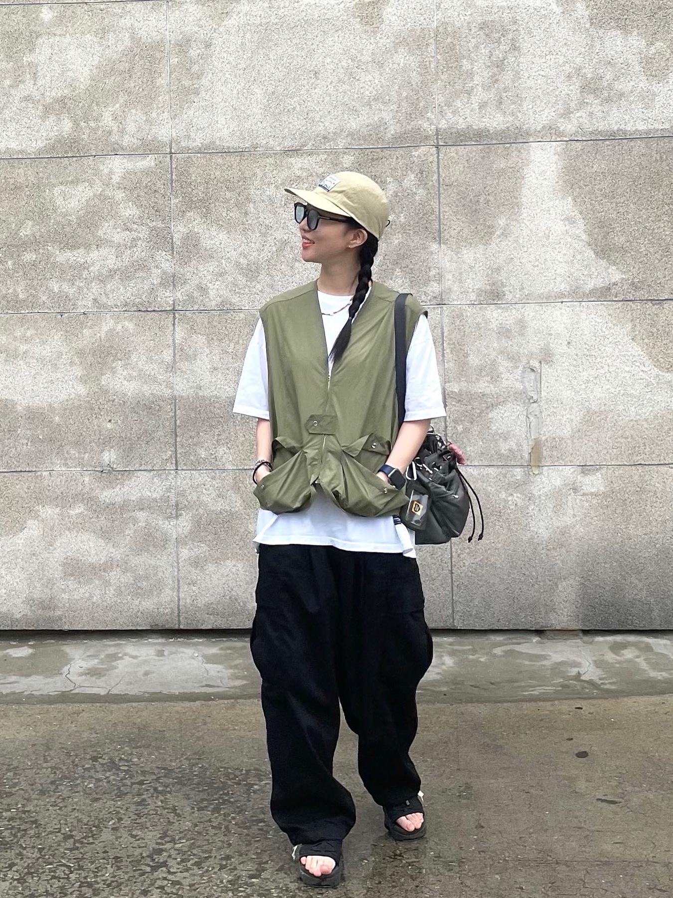 Porter Balloonsac Silver Grey, Human Made Military Card Case Olive Drab 착용 스타일 - 5