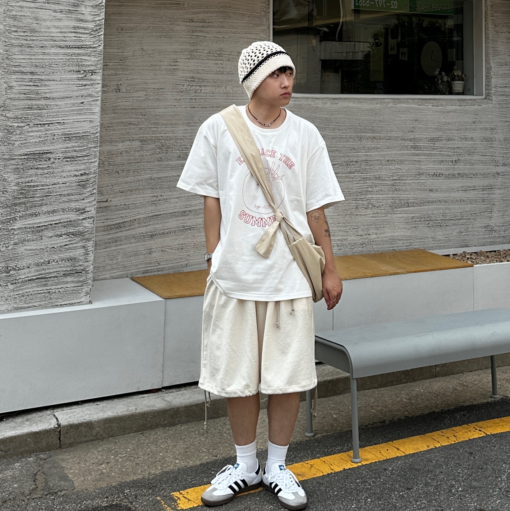 Adidas Samba Vegan White Black 착용 스타일 - 2