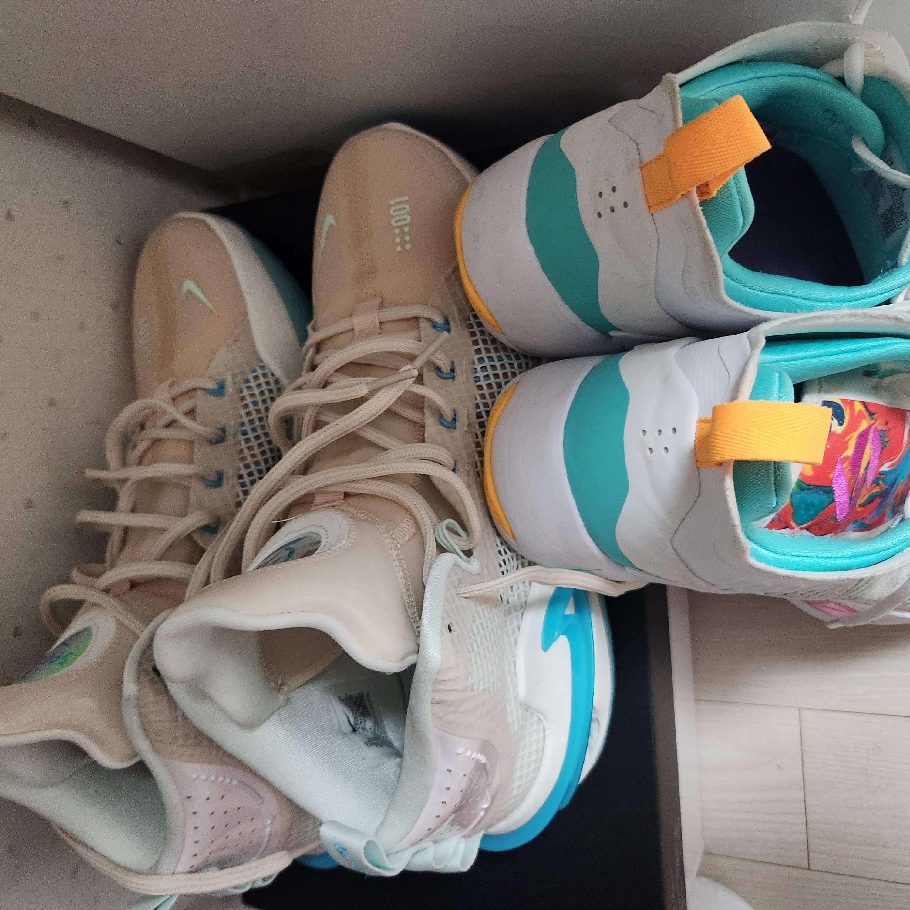 Nike Air Zoom GT Jump Vivid Sky 착용 스타일