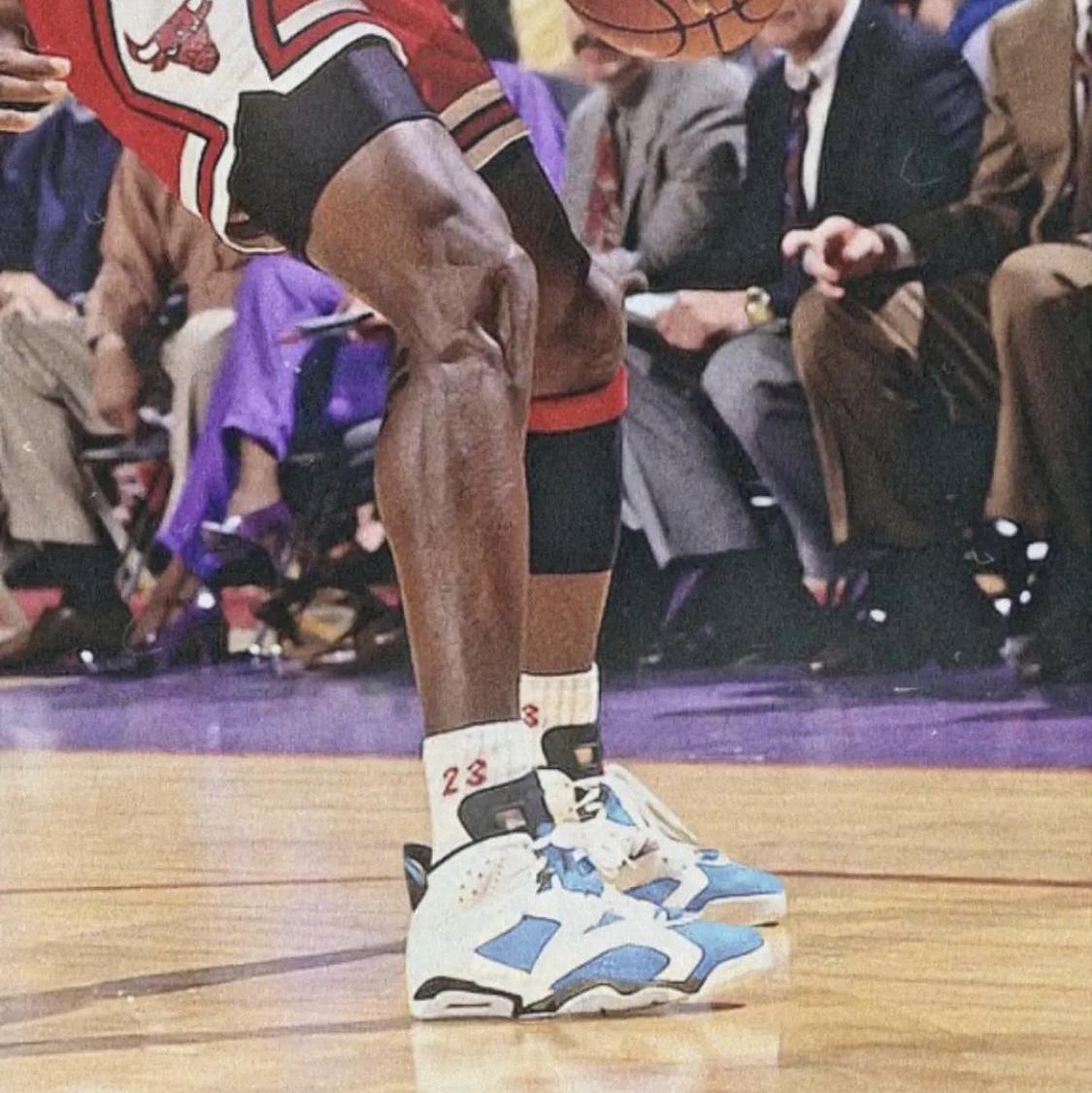 Jordan 6 Retro University Blue 착용 스타일