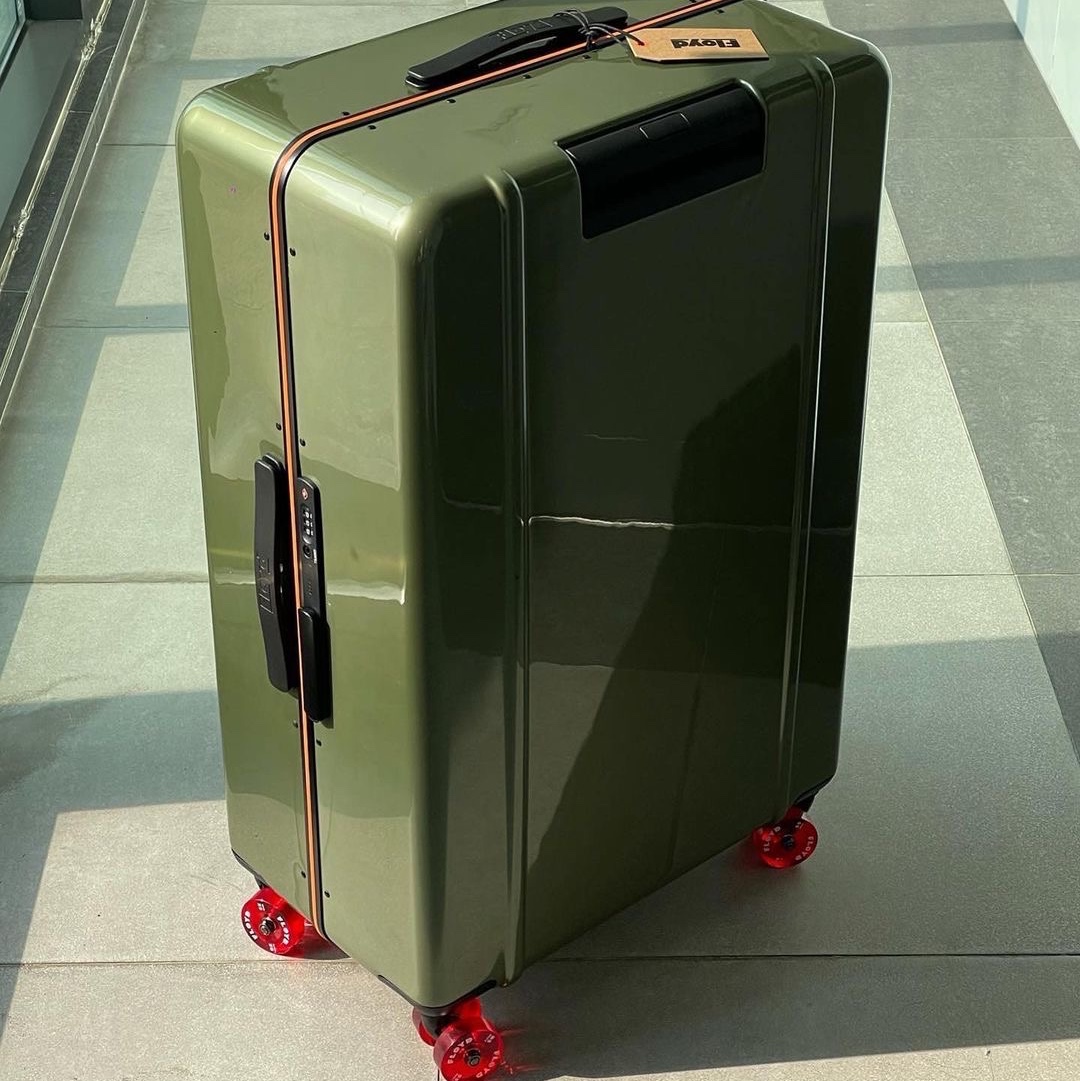 Floyd Trunk Vegas Green 착용 스타일