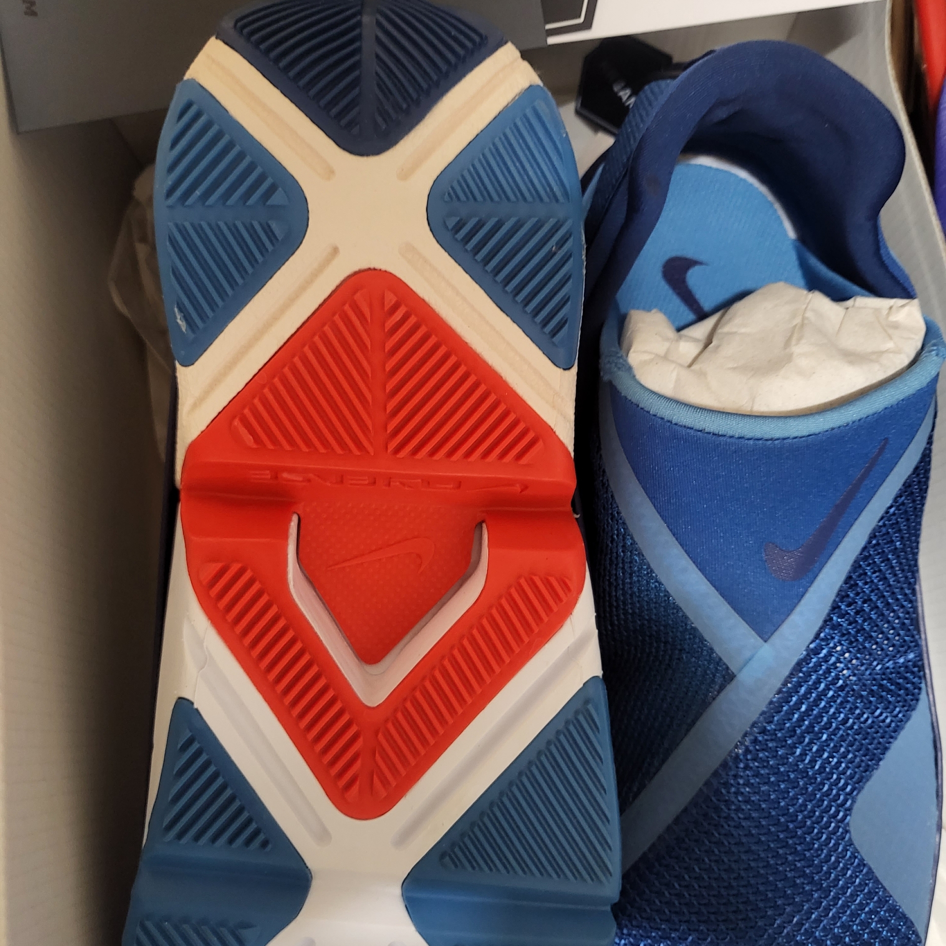 Nike Go Flyease Court Blue 착용 스타일 - 2