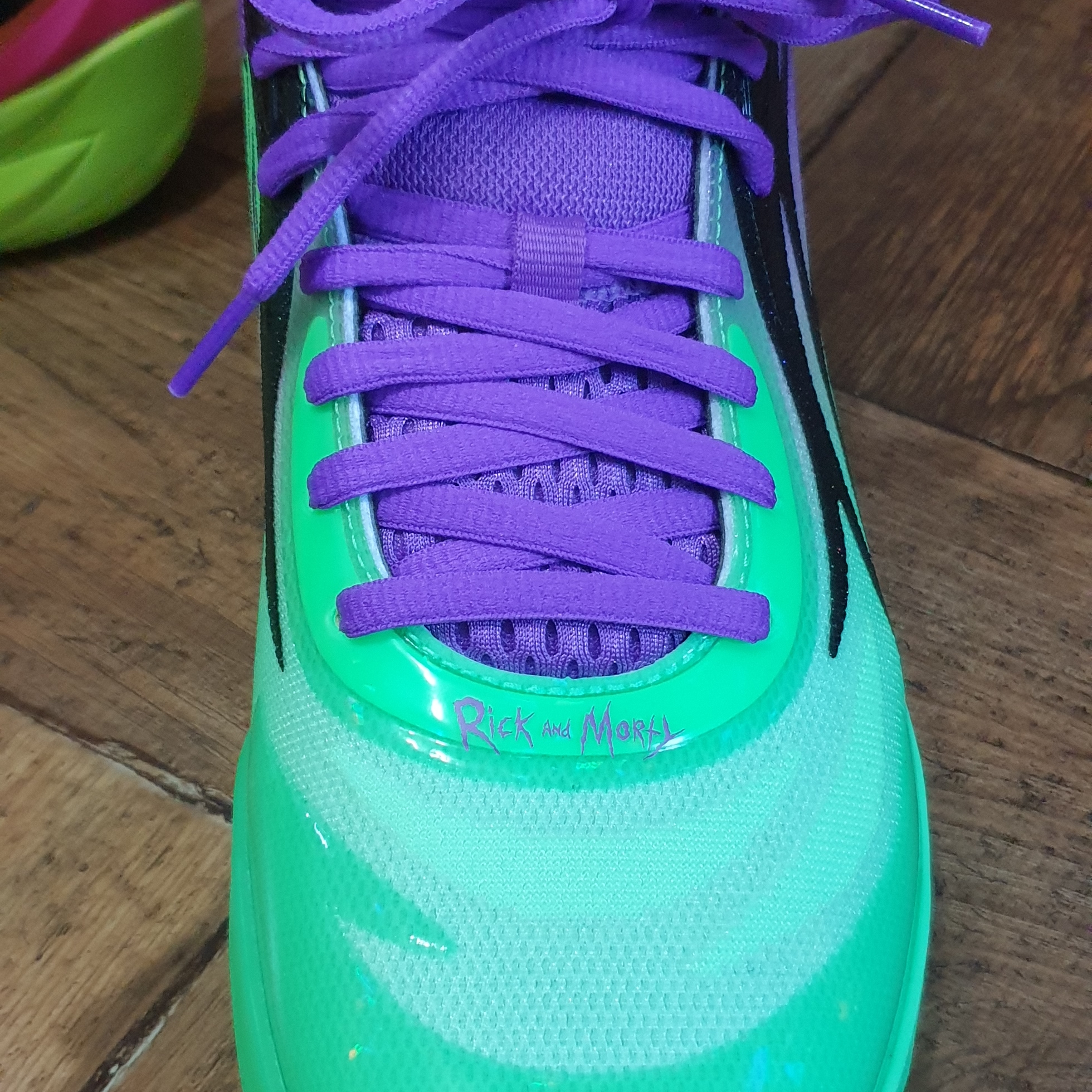 Puma x Rick & Morty MB.02 Lamelo Ball Safety Yellow Elektro Green 착용 스타일 - 4
