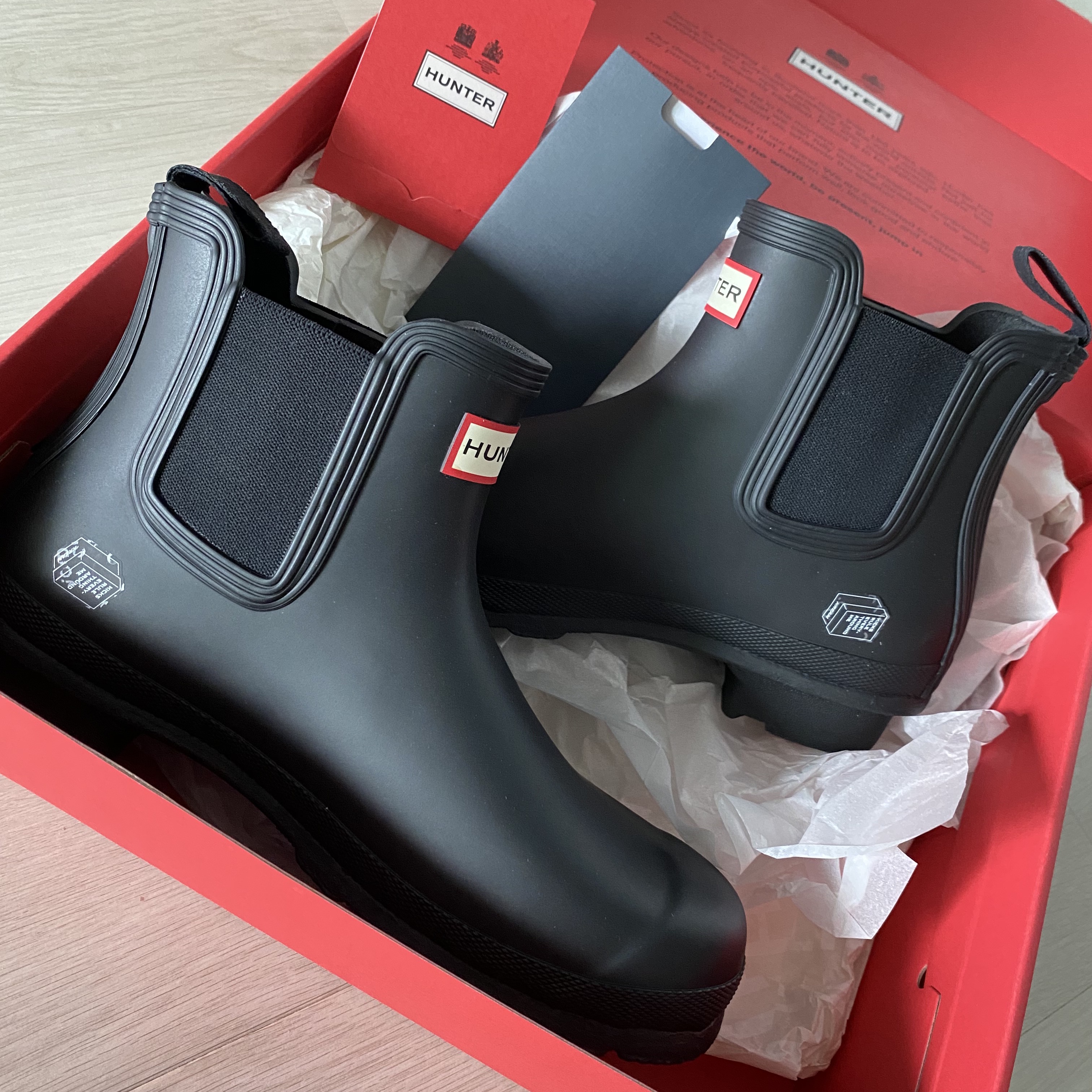 (W) Hunter Original Chelsea Boots Black 착용 스타일