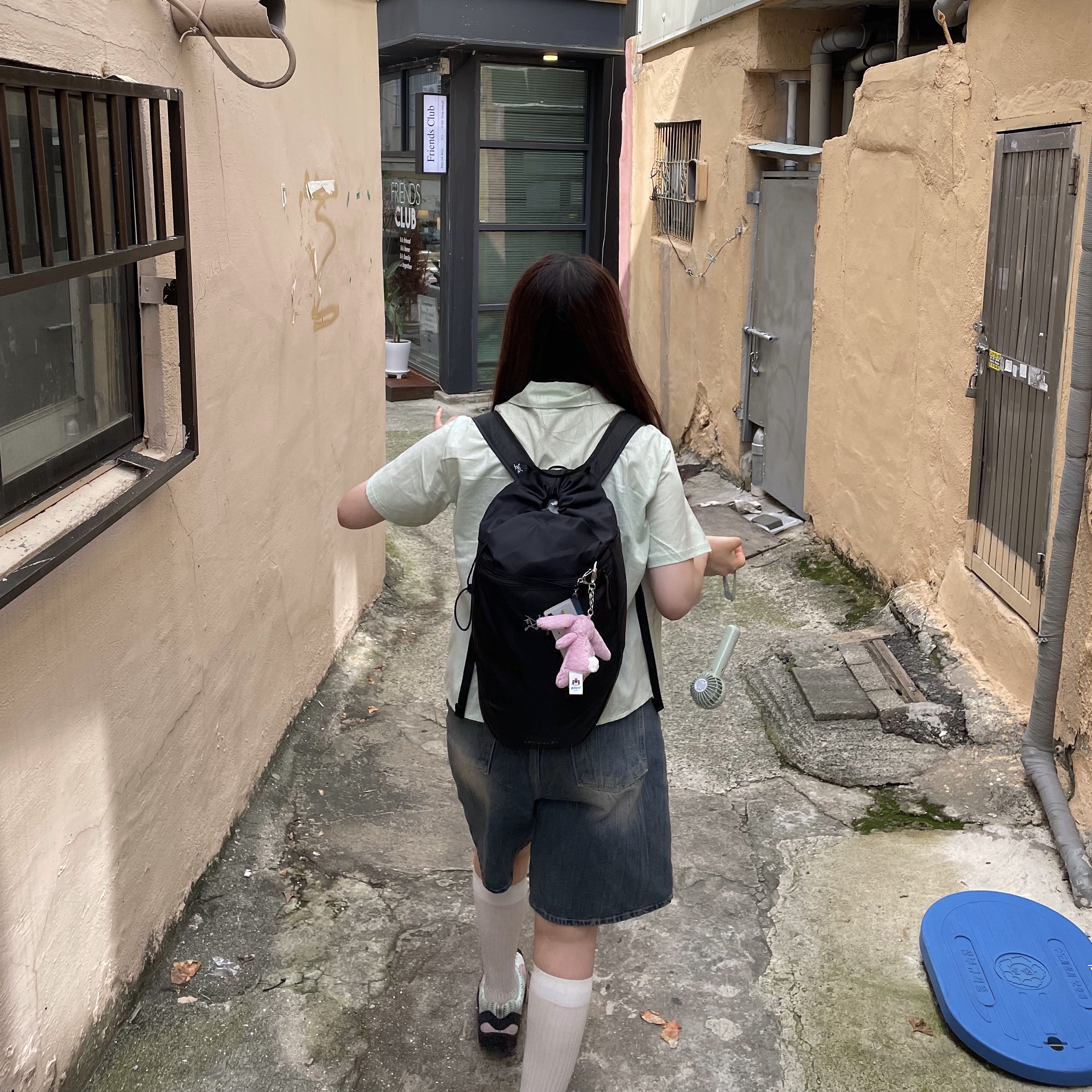 Arc'teryx Heliad 10 Backpack Black 착용 스타일
