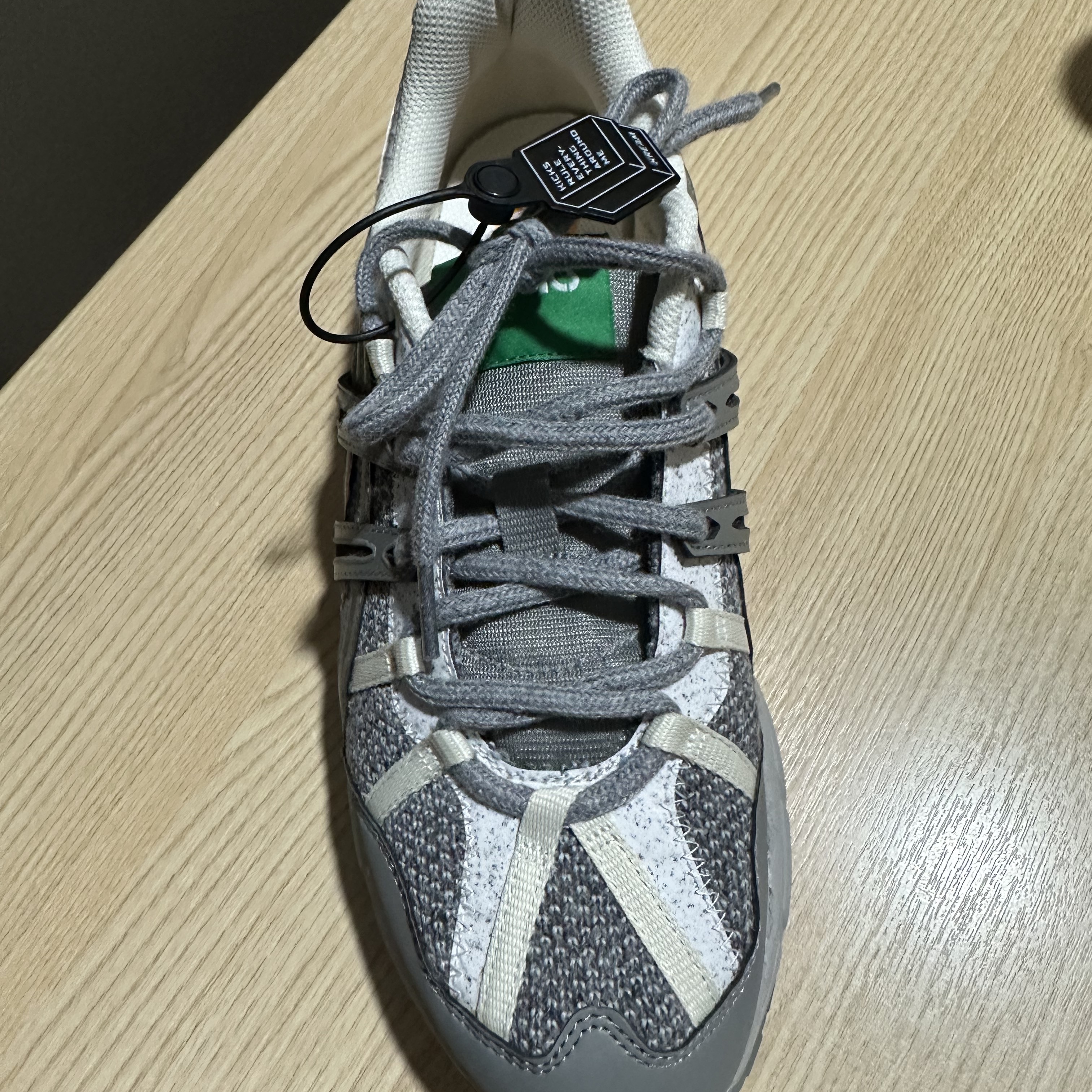 Asics Gel-Sonoma 15-50 Oyster Grey Cream 착용 스타일