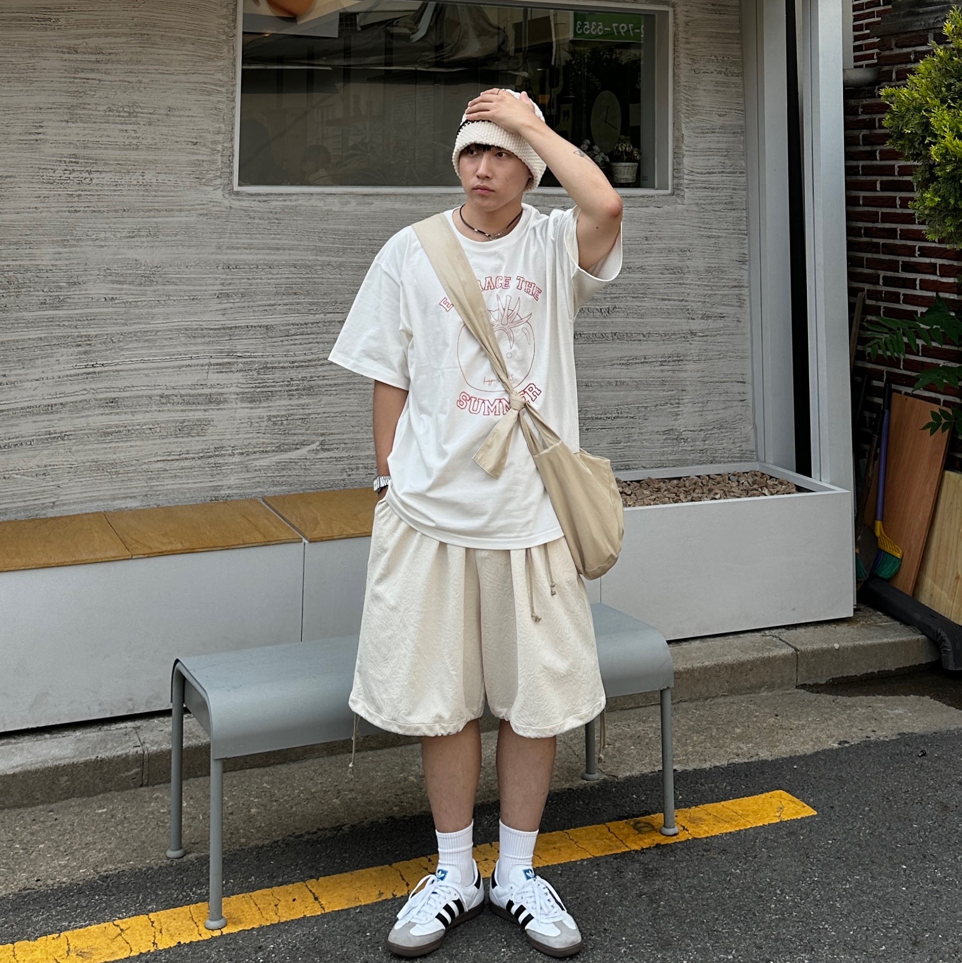 Adidas Samba Vegan White Black 착용 스타일 - 3